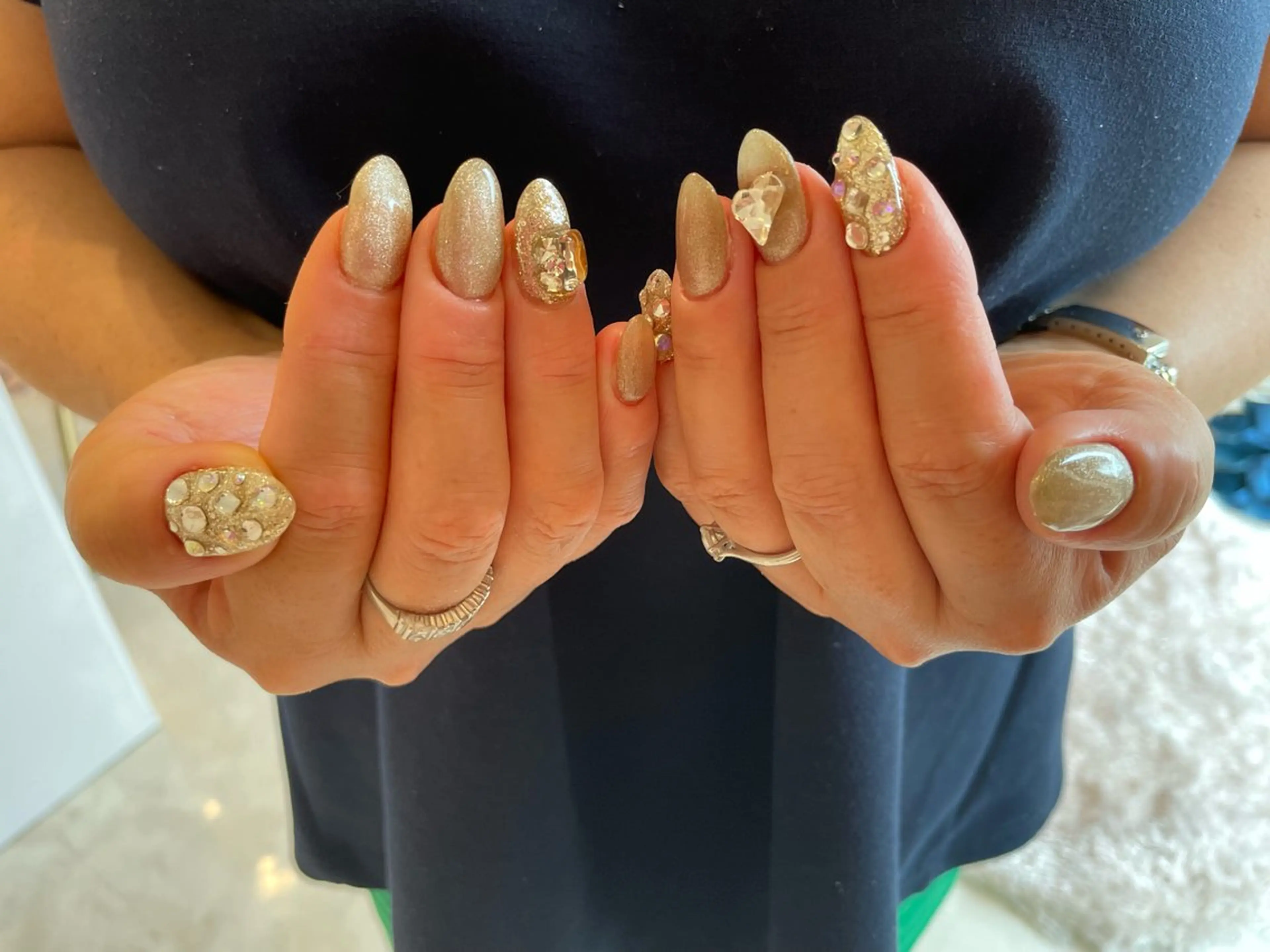 ネイル ♡ビジュール♡ NAIL &まつ毛のマツエク・マツパデザイン