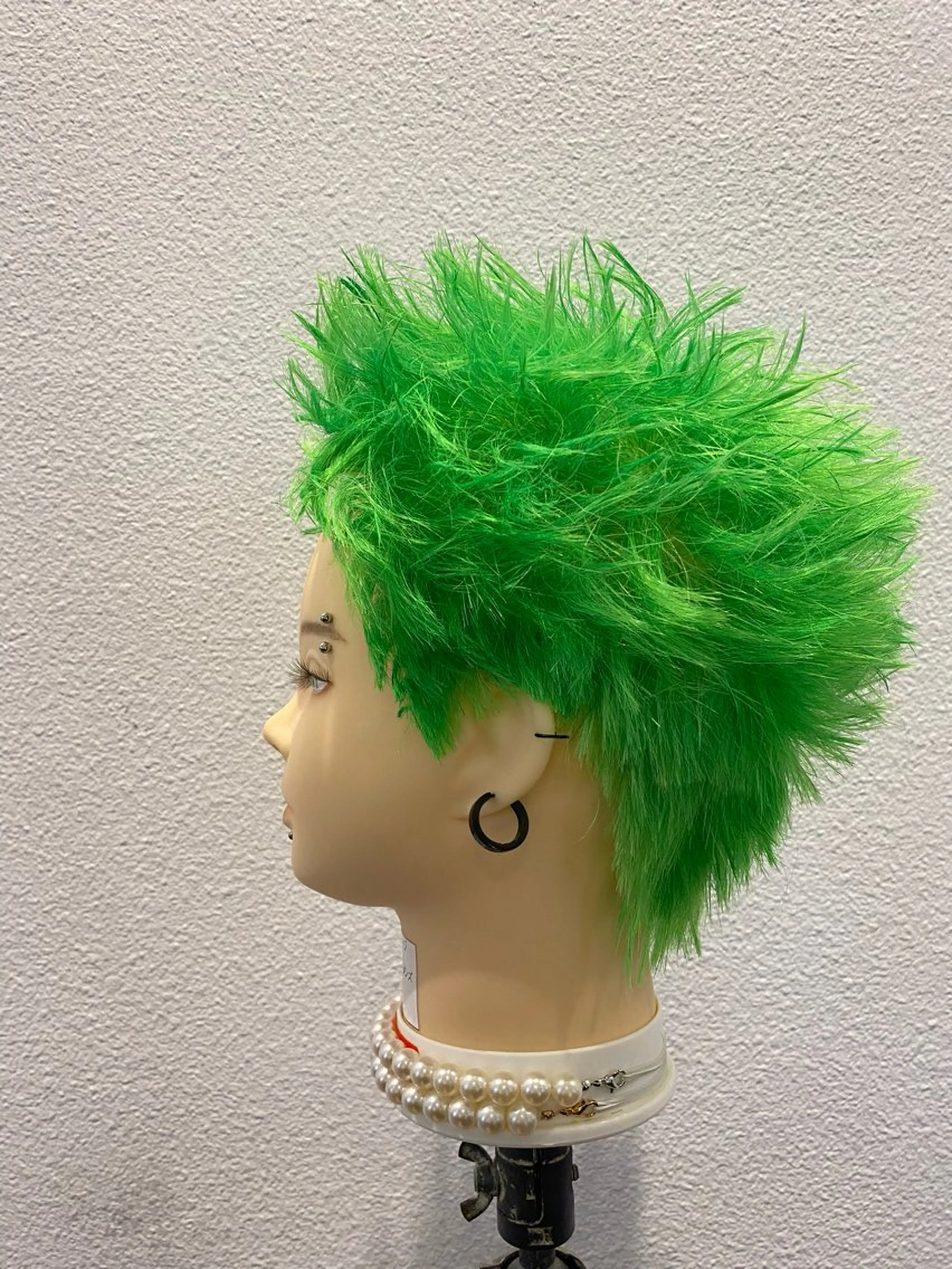 ショート 友野 勇次のヘアスタイル