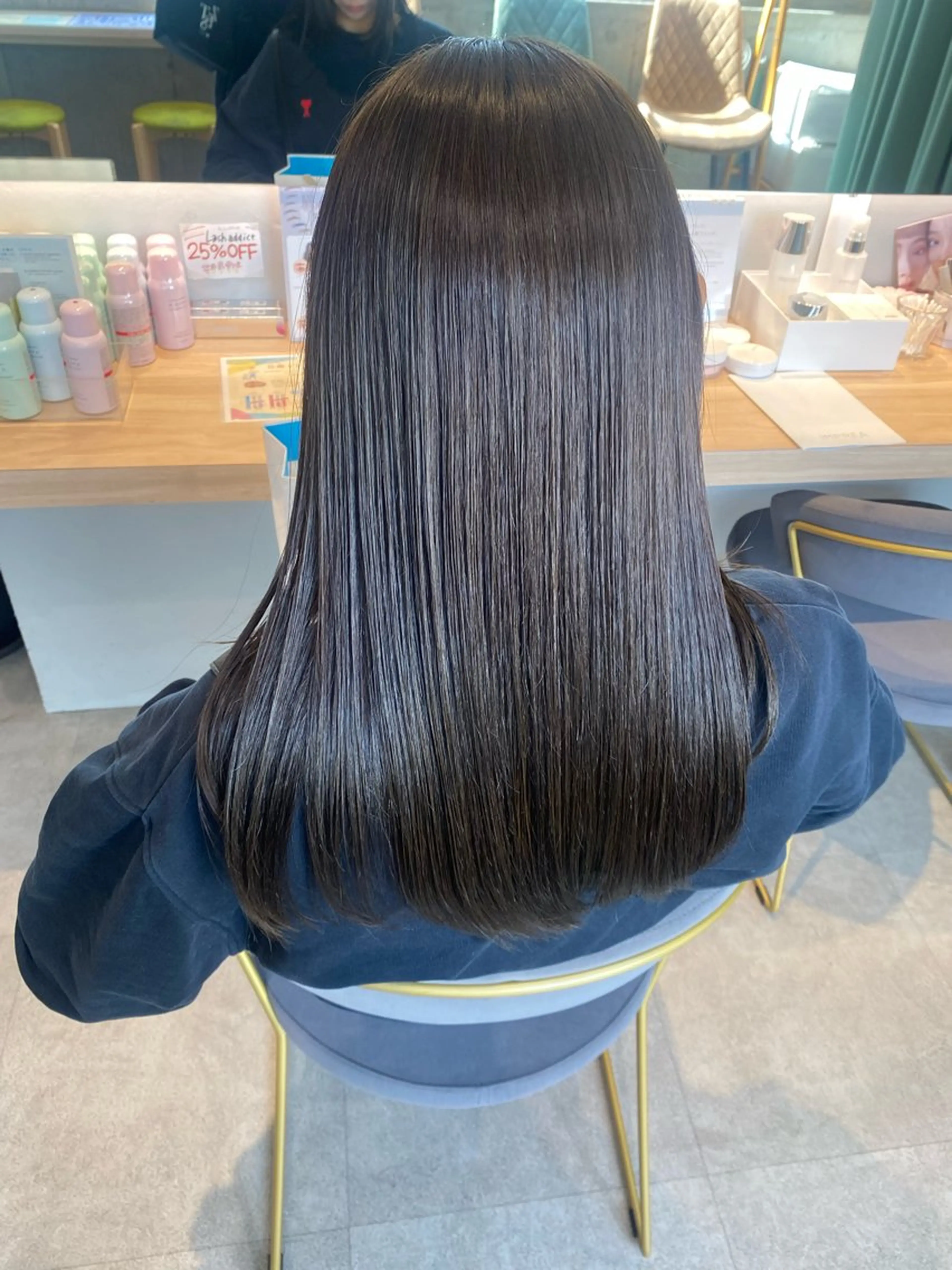 ロング ミユウ👗🎀 /カラーリスト/ボブのヘアスタイル