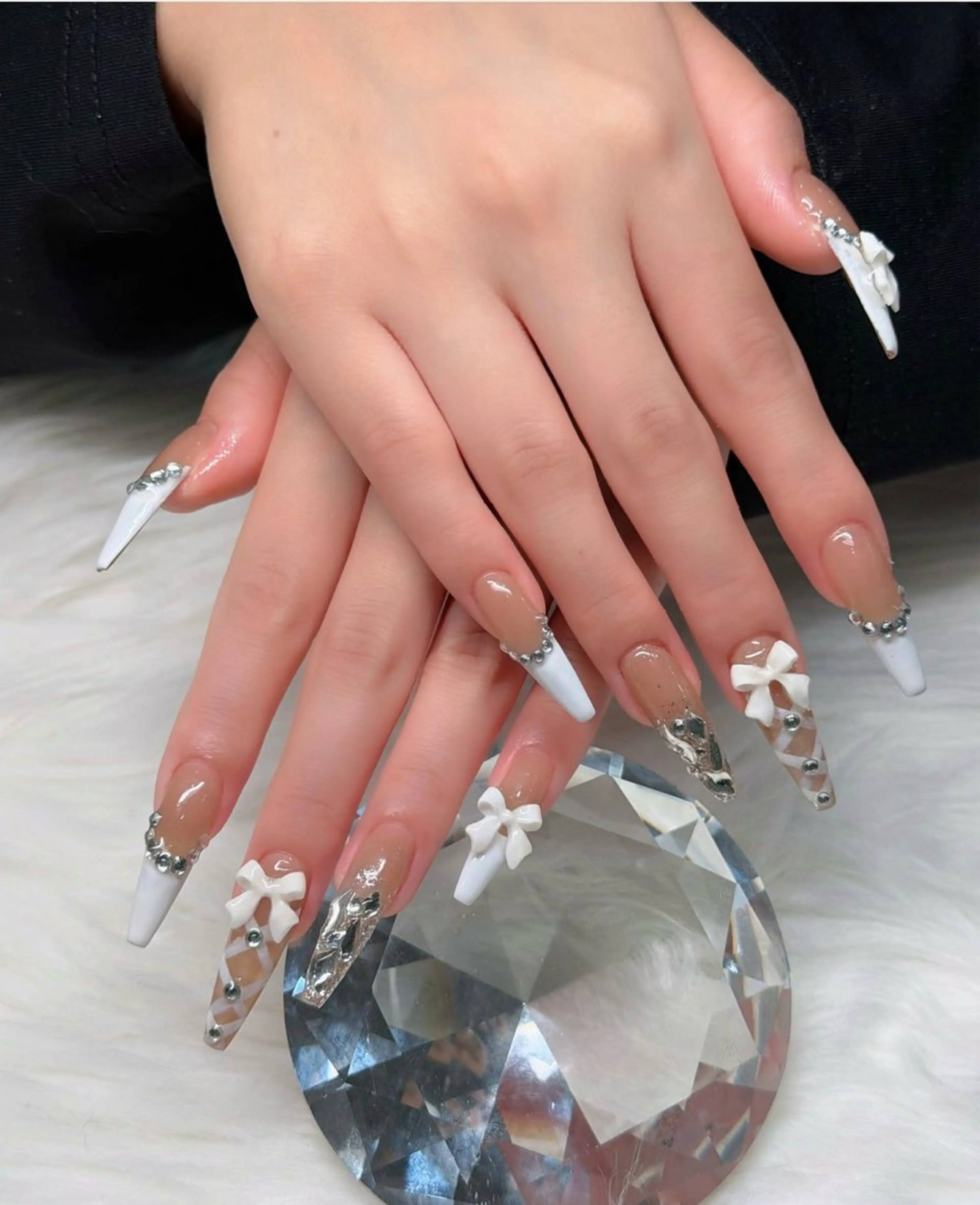 ネイル 長さ出し フレンチネイル 韓国ネイル レース マグネットネイル yuna ユナのネイルデザイン