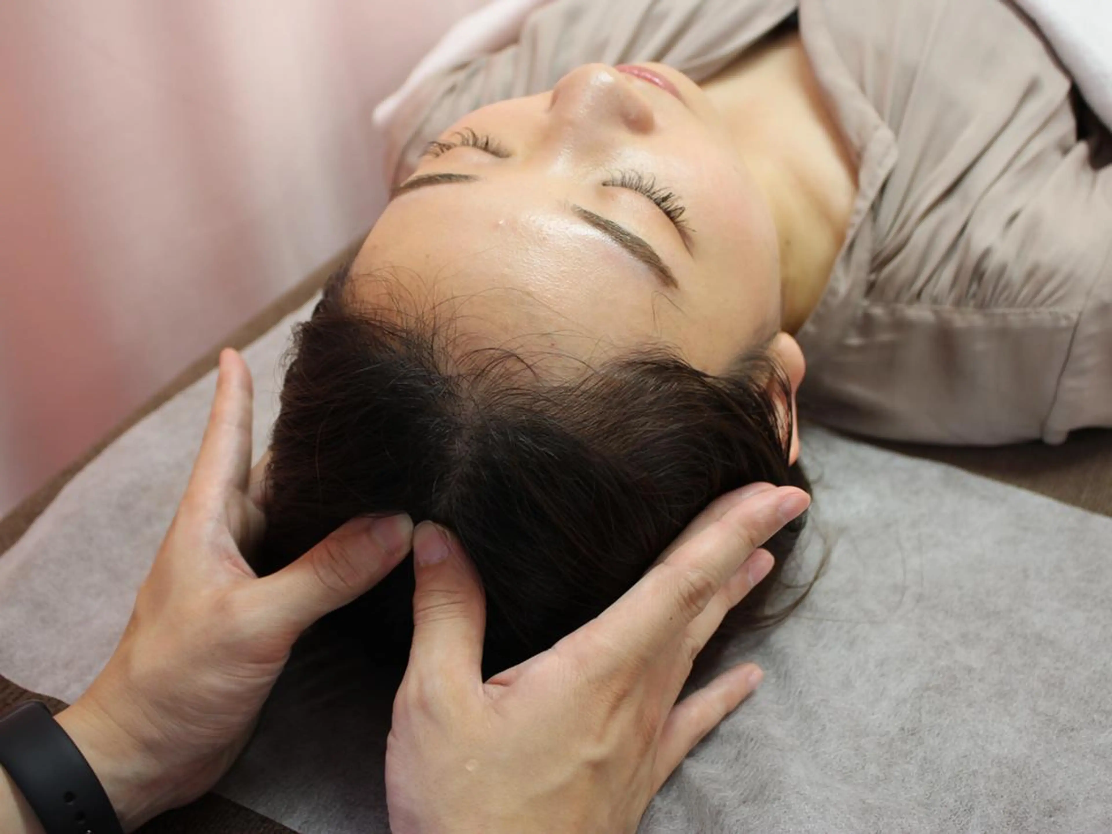 同心整骨院 美容鍼・整体・小顔のエステ・リラクイメージ