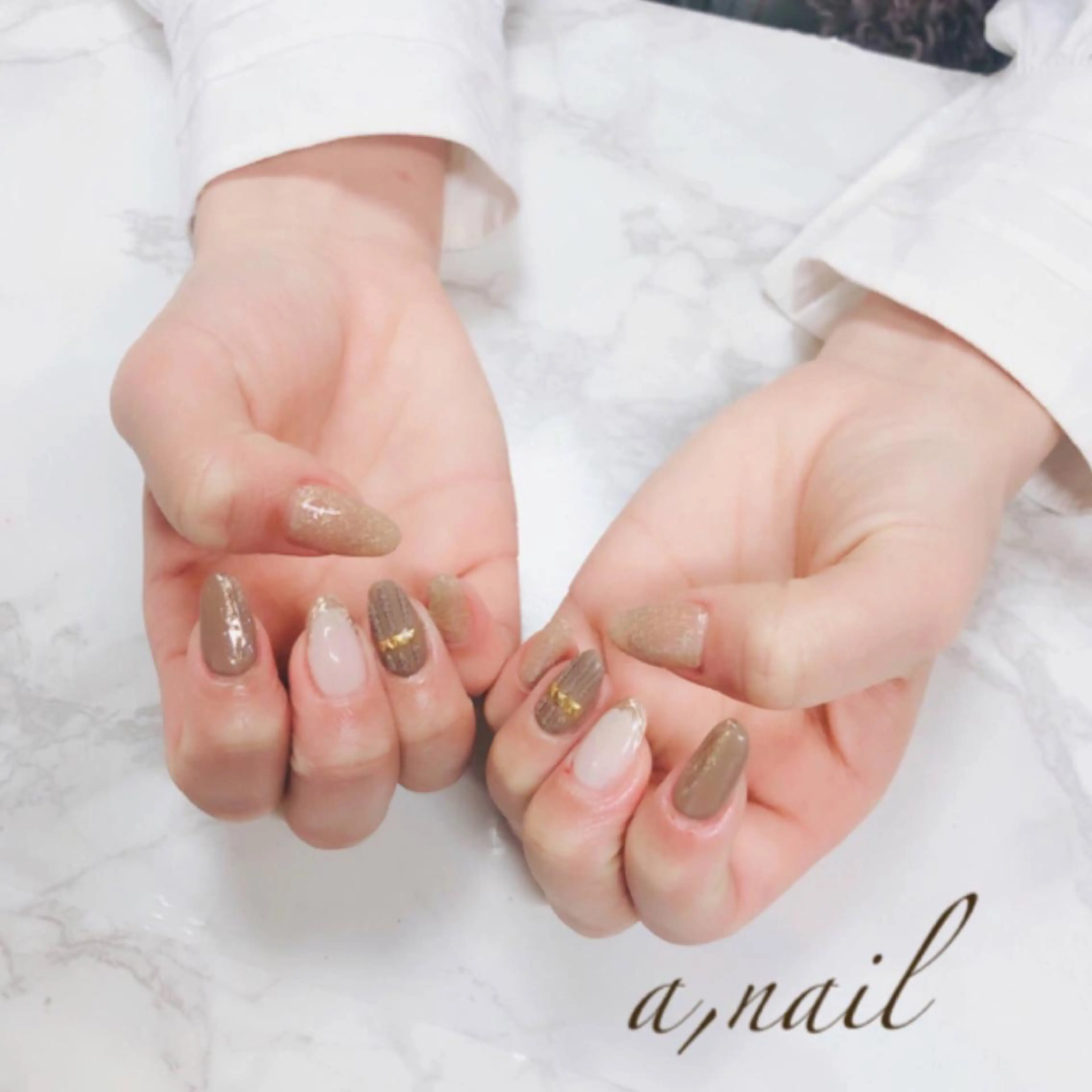 ネイル フットネイル ジェルネイル グラデーション ラメ(グリッター) ラメグラデーション ハンドネイル ネイルサロン エーネイルのネイルデザイン