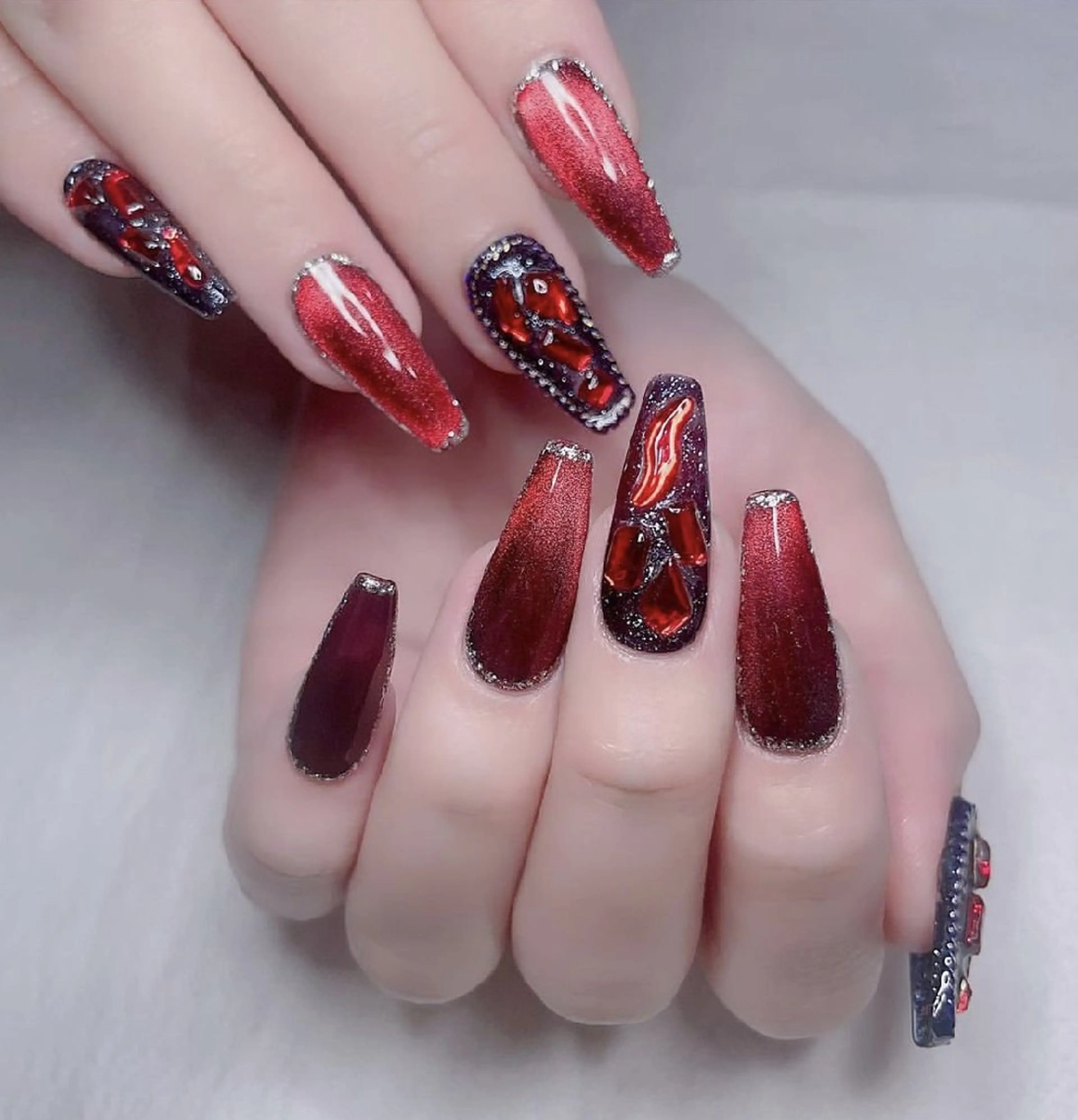 ロング ninabeauty 新宿のネイルデザイン