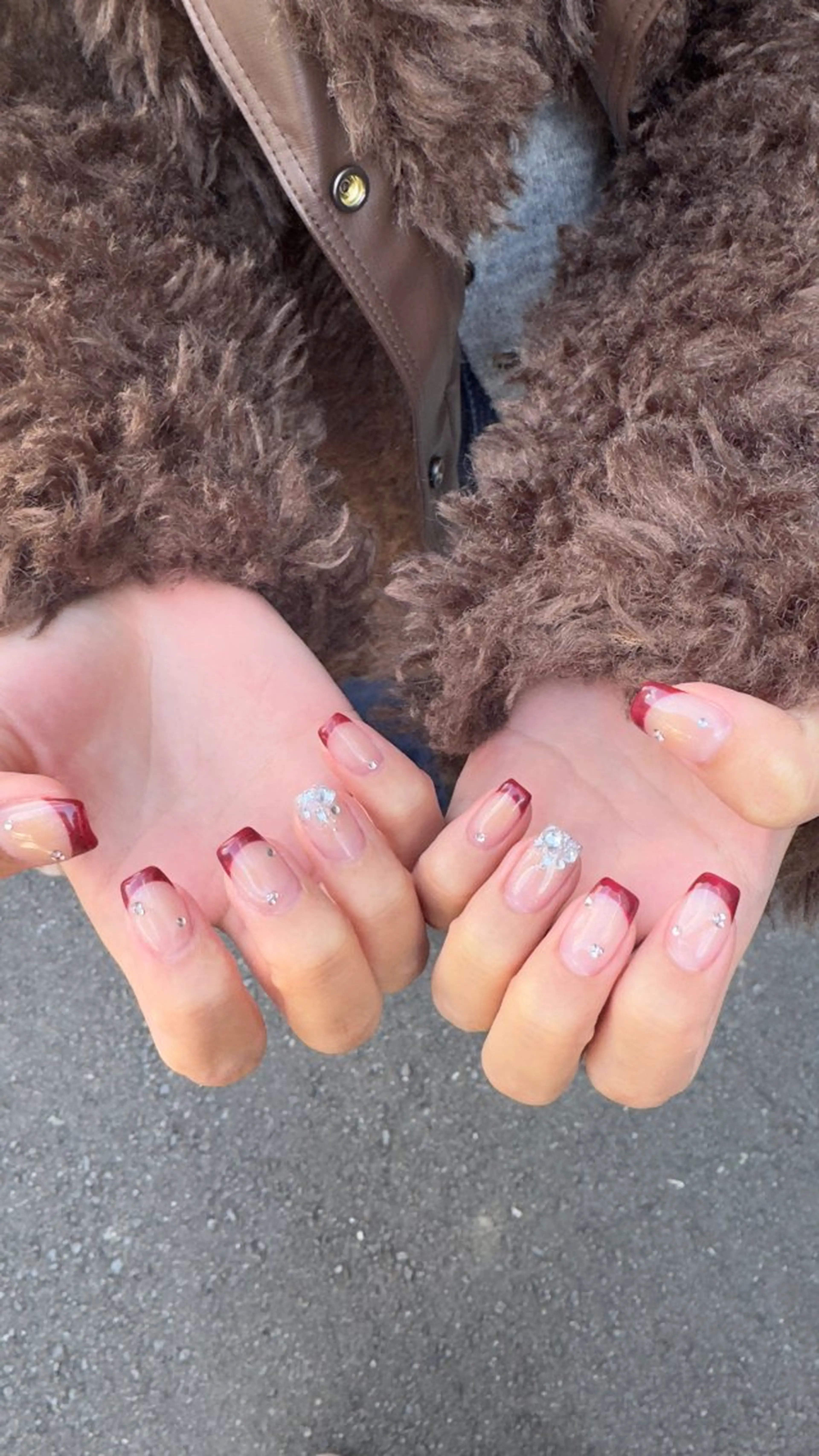 ネイル フレンチネイル 韓国ネイル マグネットネイル ミラーネイル リボン ハンドネイル MH_ Nailのネイルデザイン