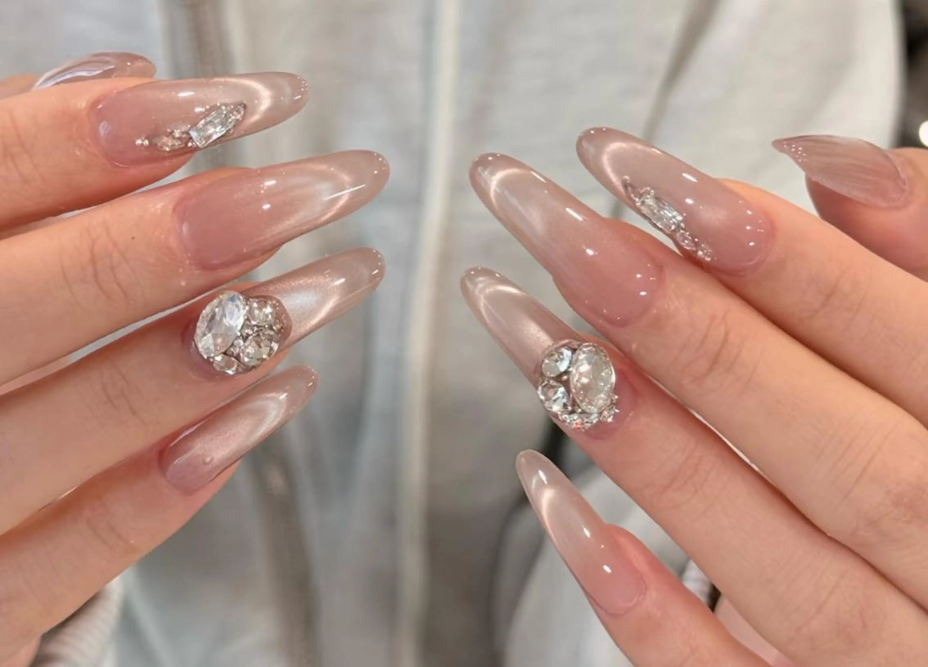 ネイル ハンドネイル 🎀 Ayaka_nailのネイルデザイン