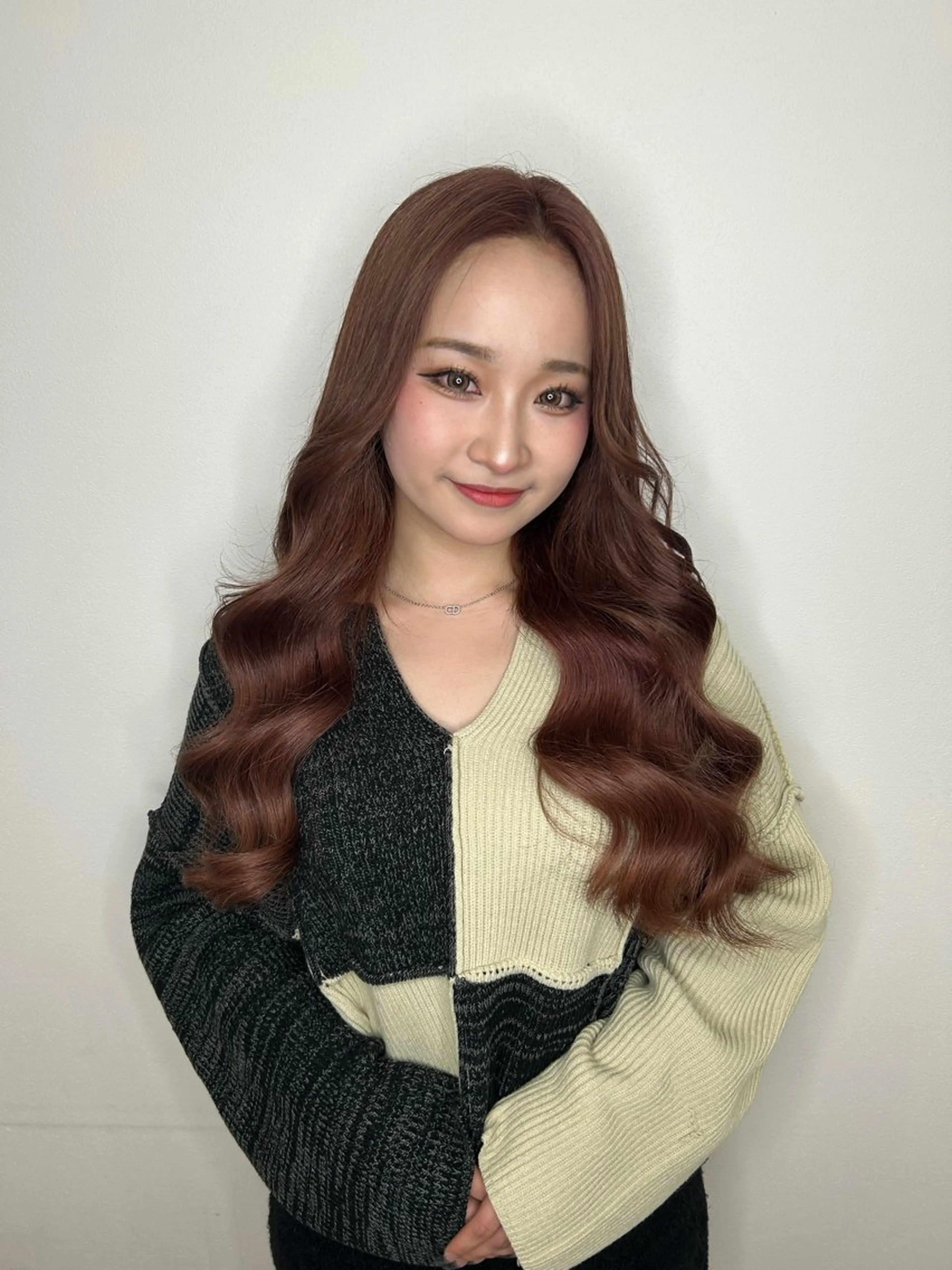 ロング ヘアカラー TIEL カズハのヘアスタイル