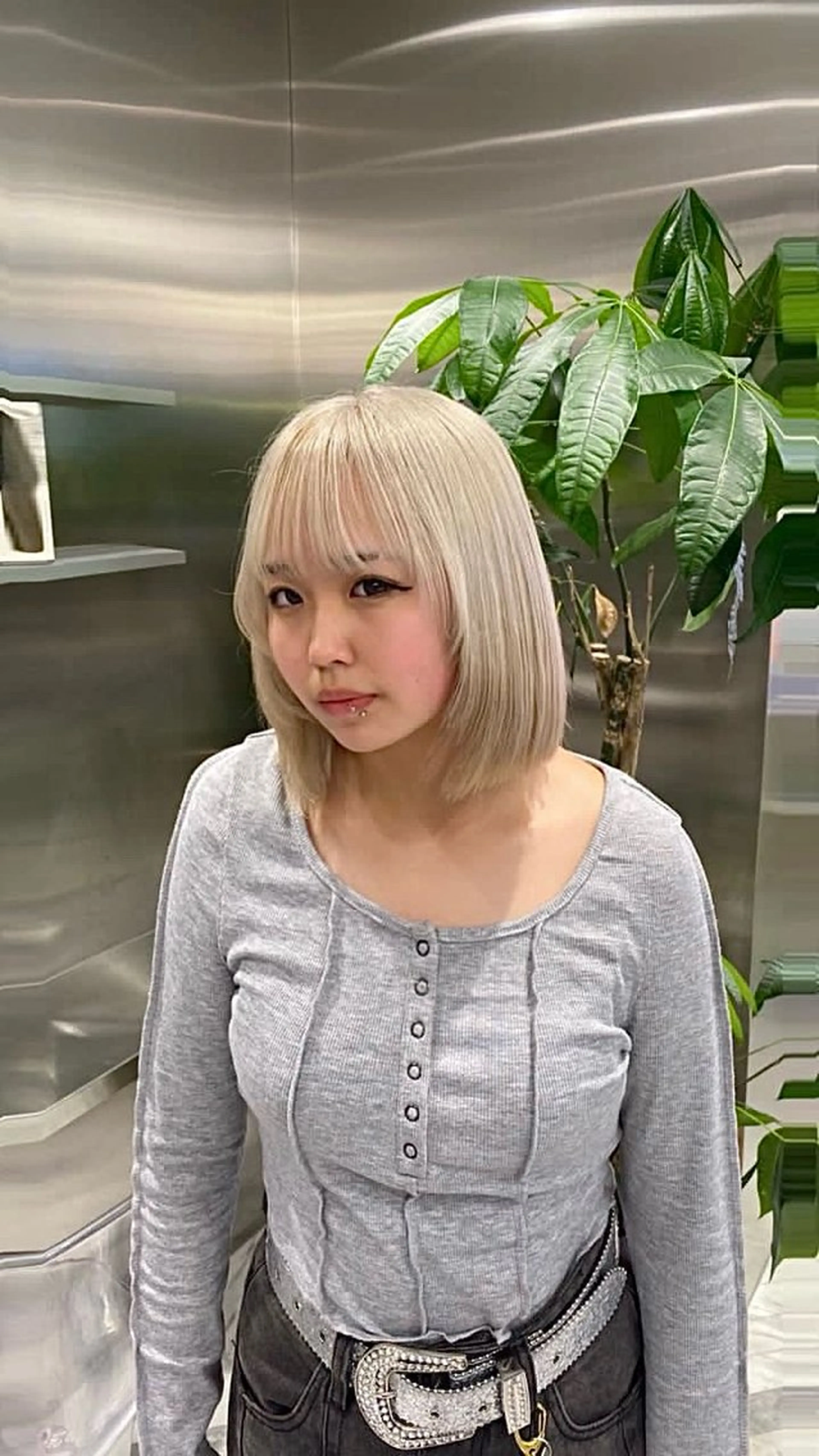 ミディアム カラー ヘアカラー カンナ【Y2Kネイル /コーンロウ】のネイルデザイン