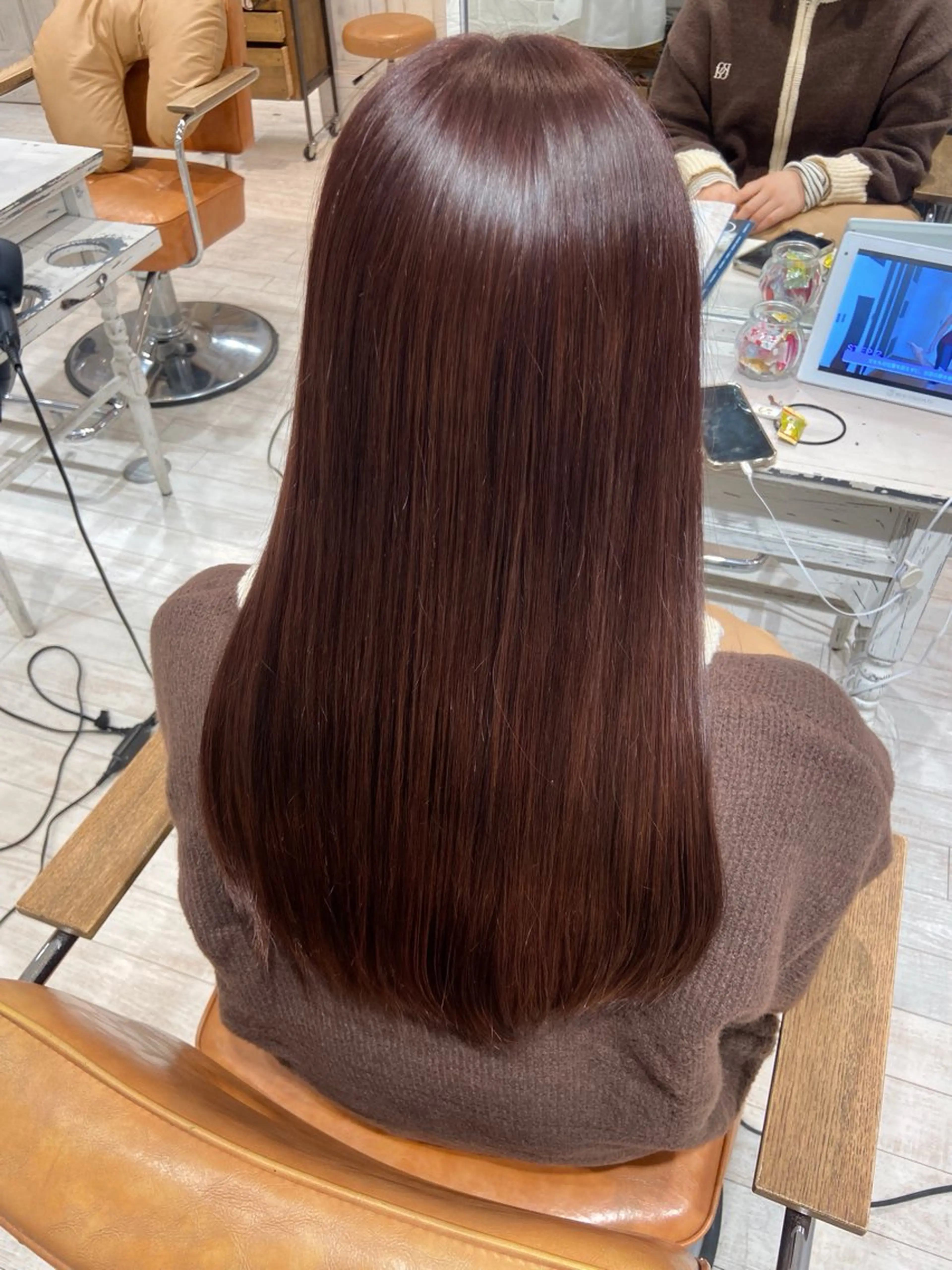 ロング ヘアカラー トリートメント レイヤーカット/ 透明感カラー🤍楓のヘアスタイル