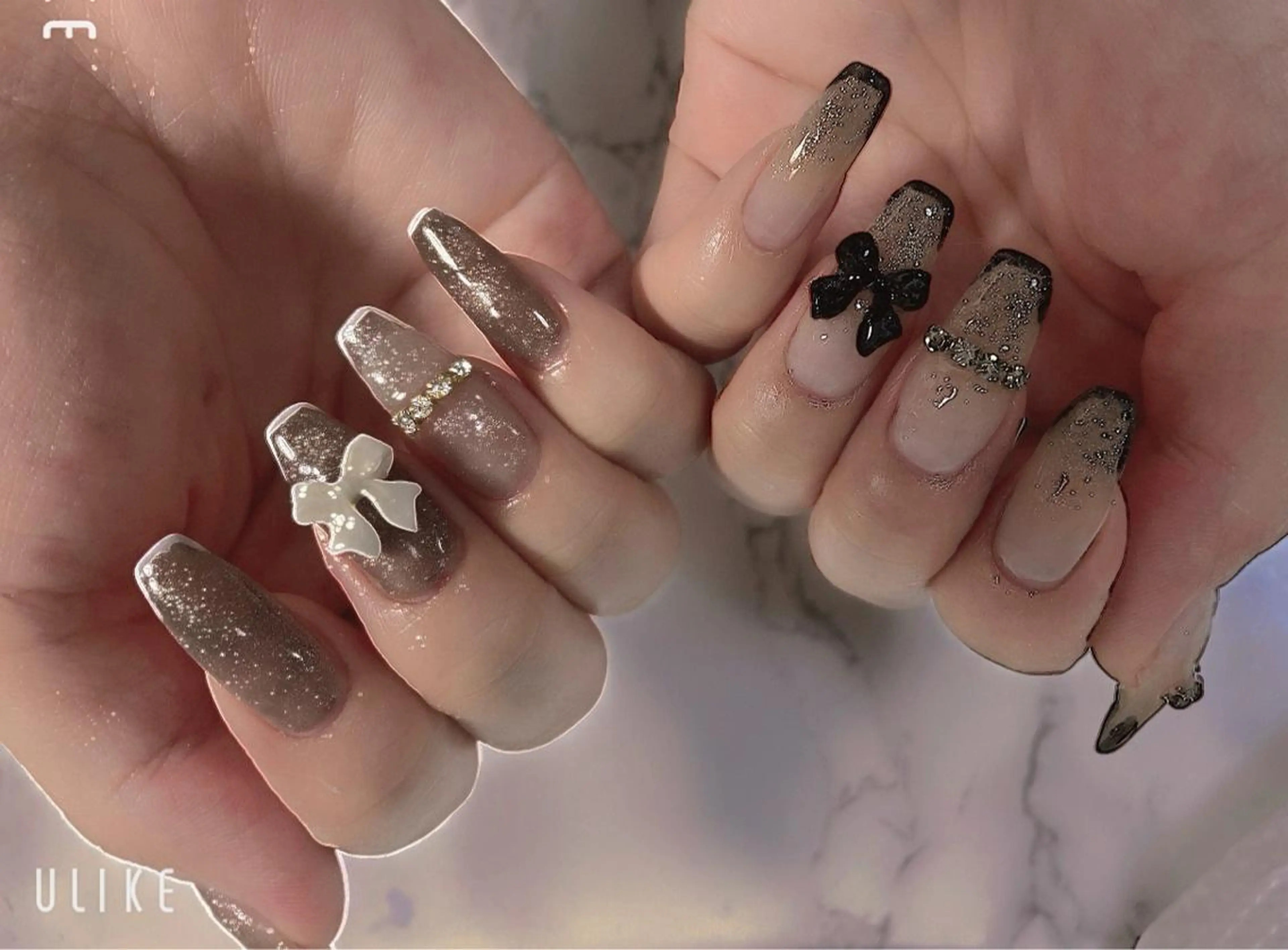 ネイル 高草木 桃香のネイルデザイン