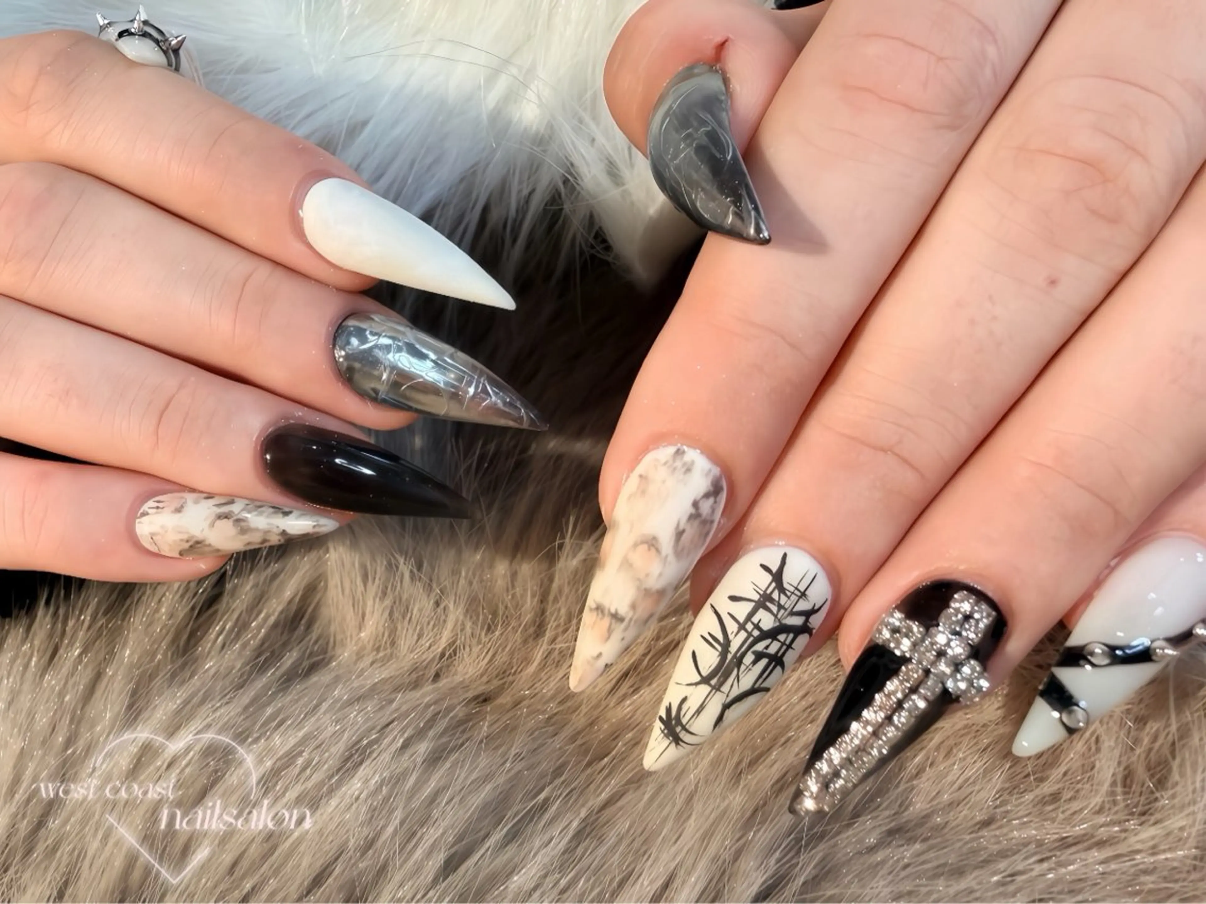 ネイル Megumi_ Nailsのネイルデザイン