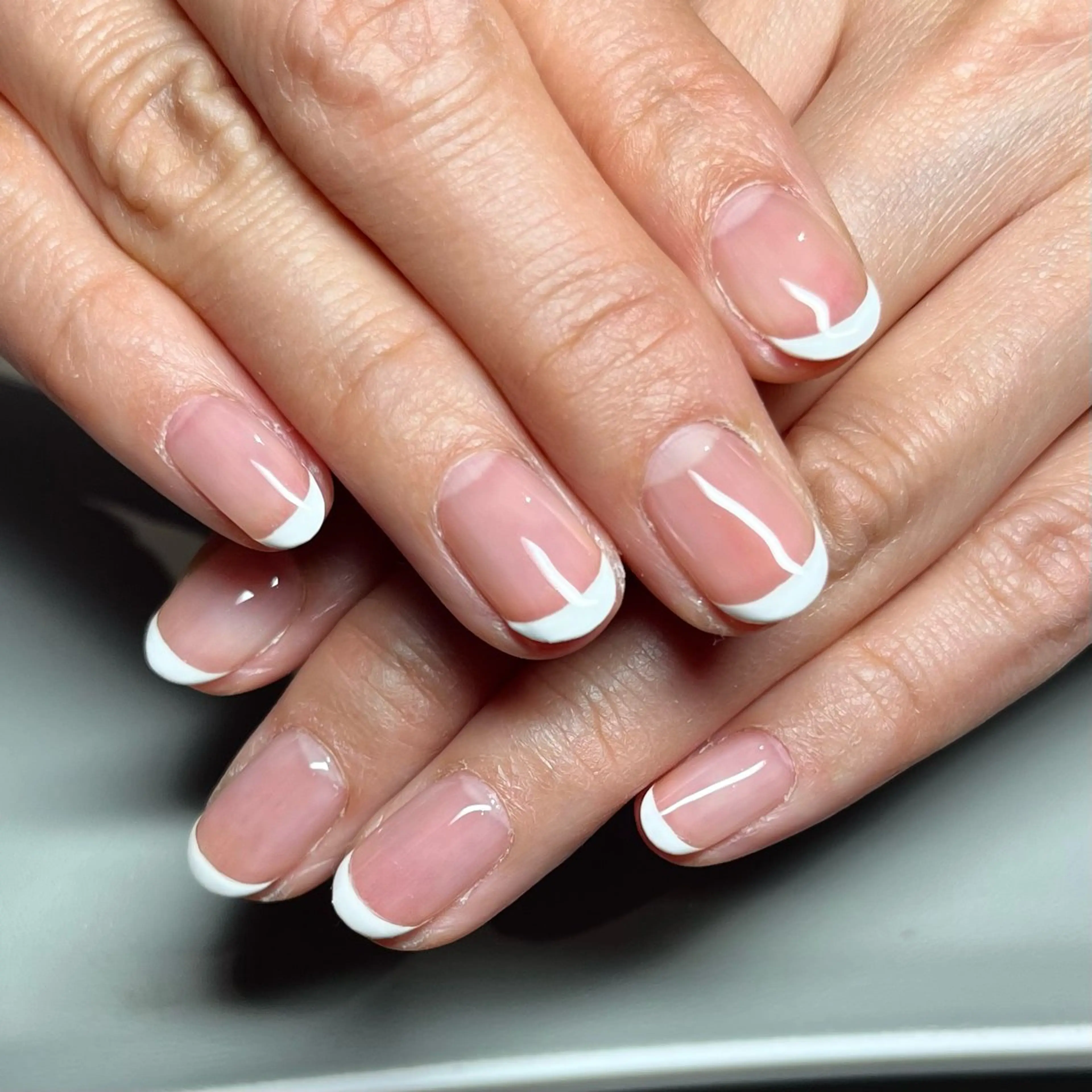 ネイル フレンチネイル 岩崎 みわのネイルデザイン