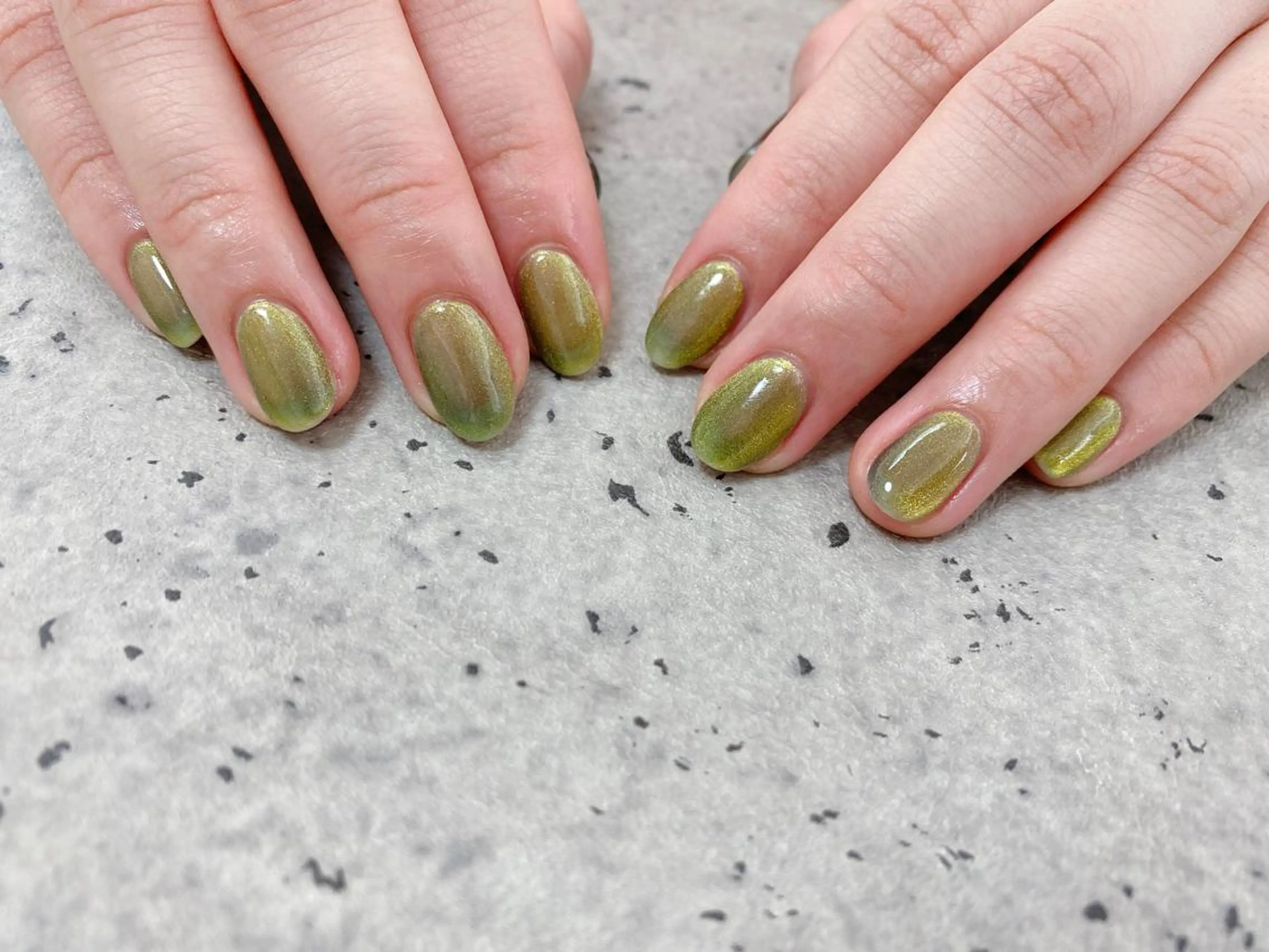 ネイル マグネットネイル ハンドネイル mogunail &blowのネイルデザイン