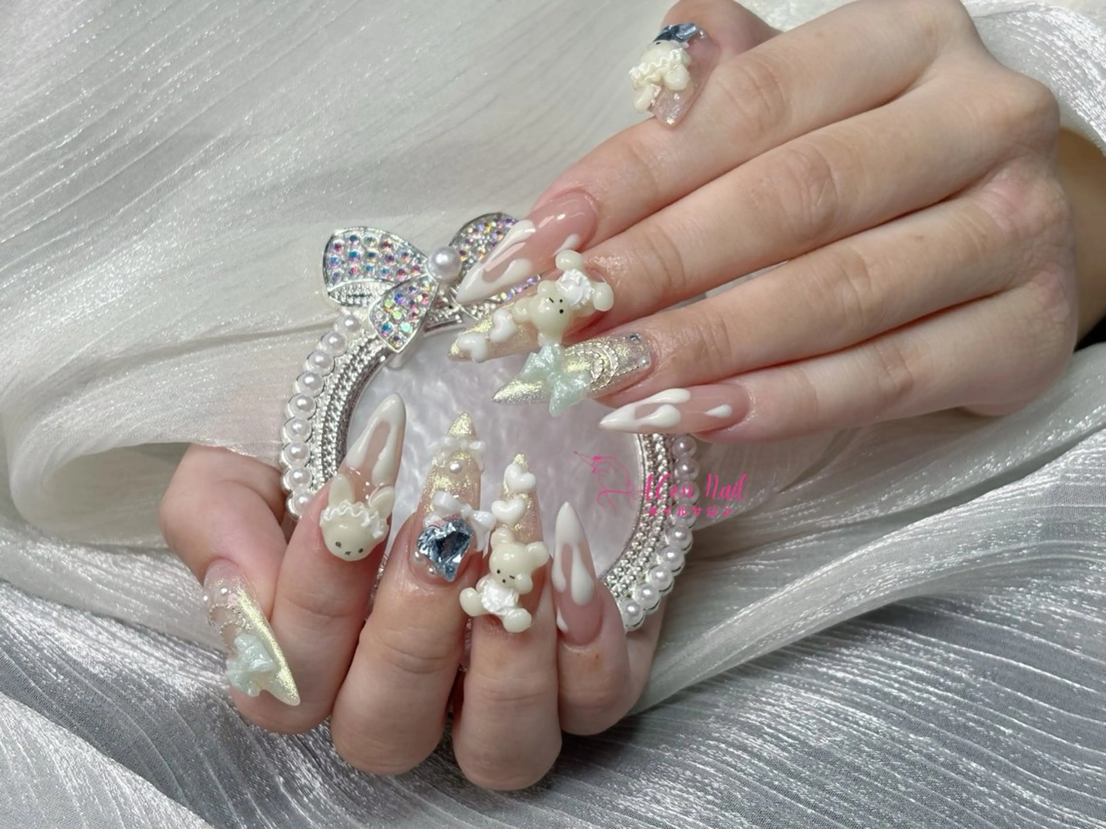 ネイル 桜ネイル 長さ出し フラワーネイル フレンチネイル ジェルネイル ハンドネイル ACon NailSalonのネイルデザイン