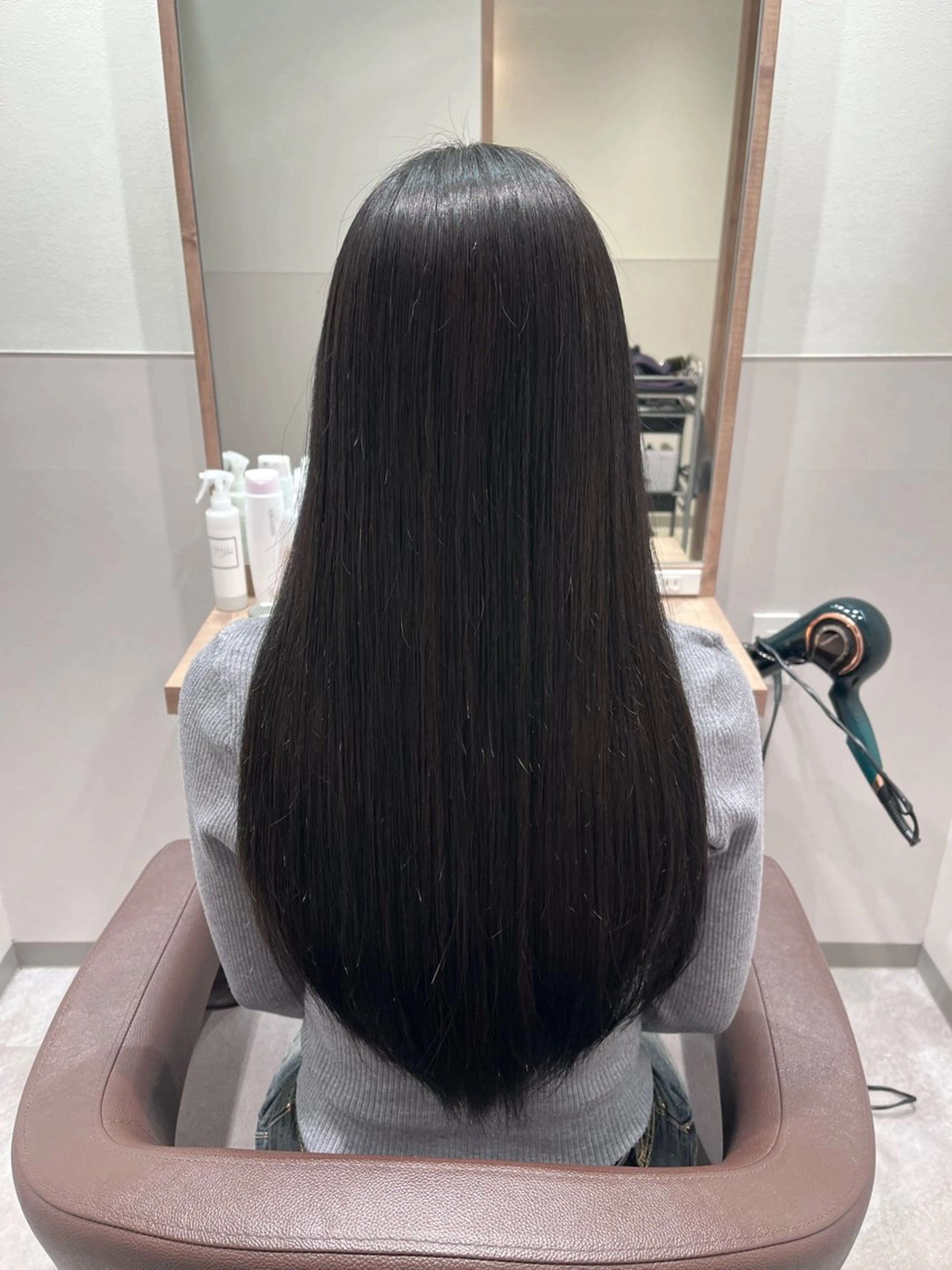 ロング カラー トリートメント カット ヘアカラー トリートメント SALOWIN神戸三宮店所属・【美髪を叶える】中谷 彰宏（アキ)のヘアスタイル