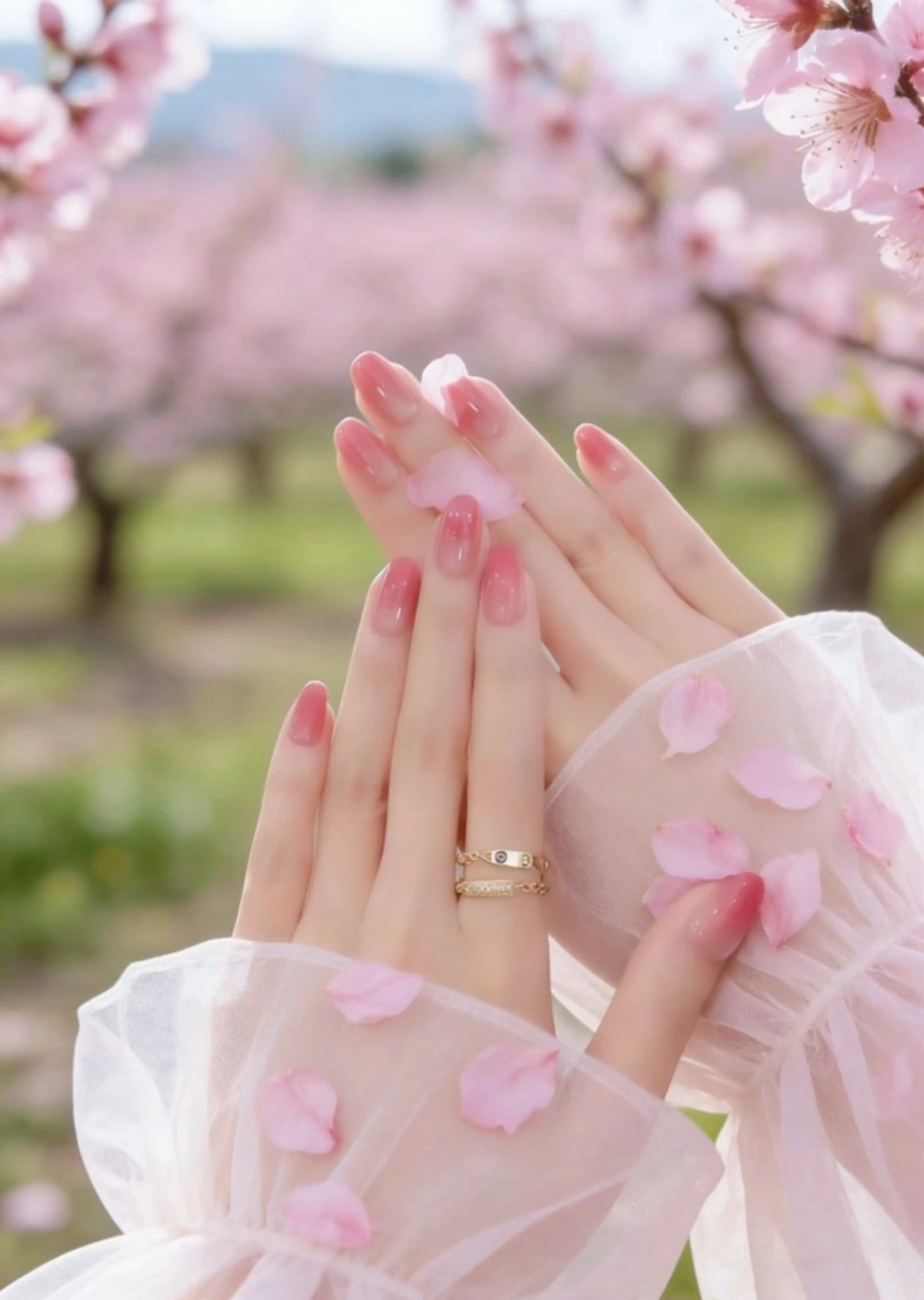 ネイル ハンドネイル MoonNail ユリ🌸のネイルデザイン