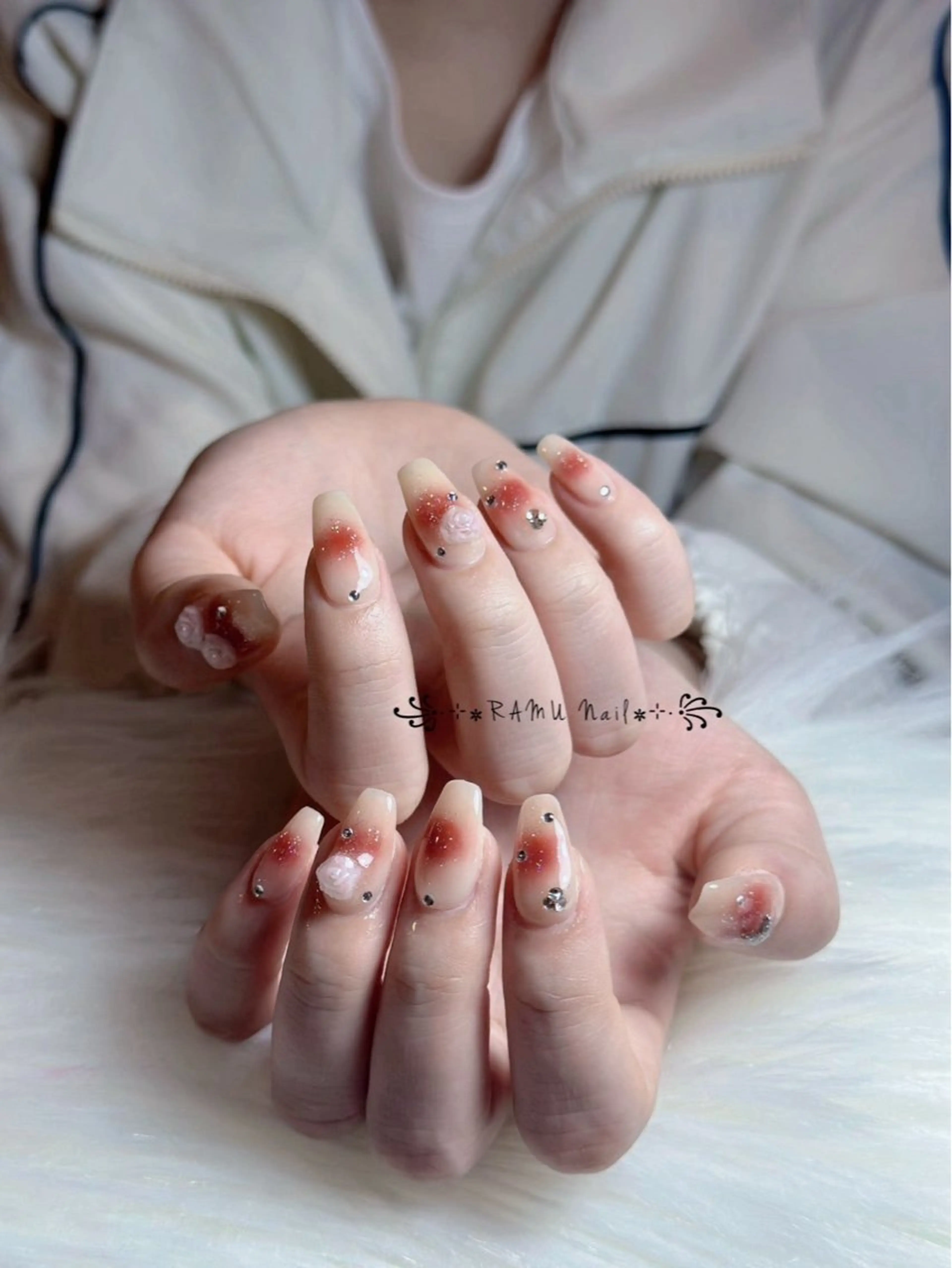 ネイル キラキラネイル マグネットネイル ミラーネイル ピンク 春ネイル ハンドネイル RAMU Nail 恵比寿店のネイルデザイン