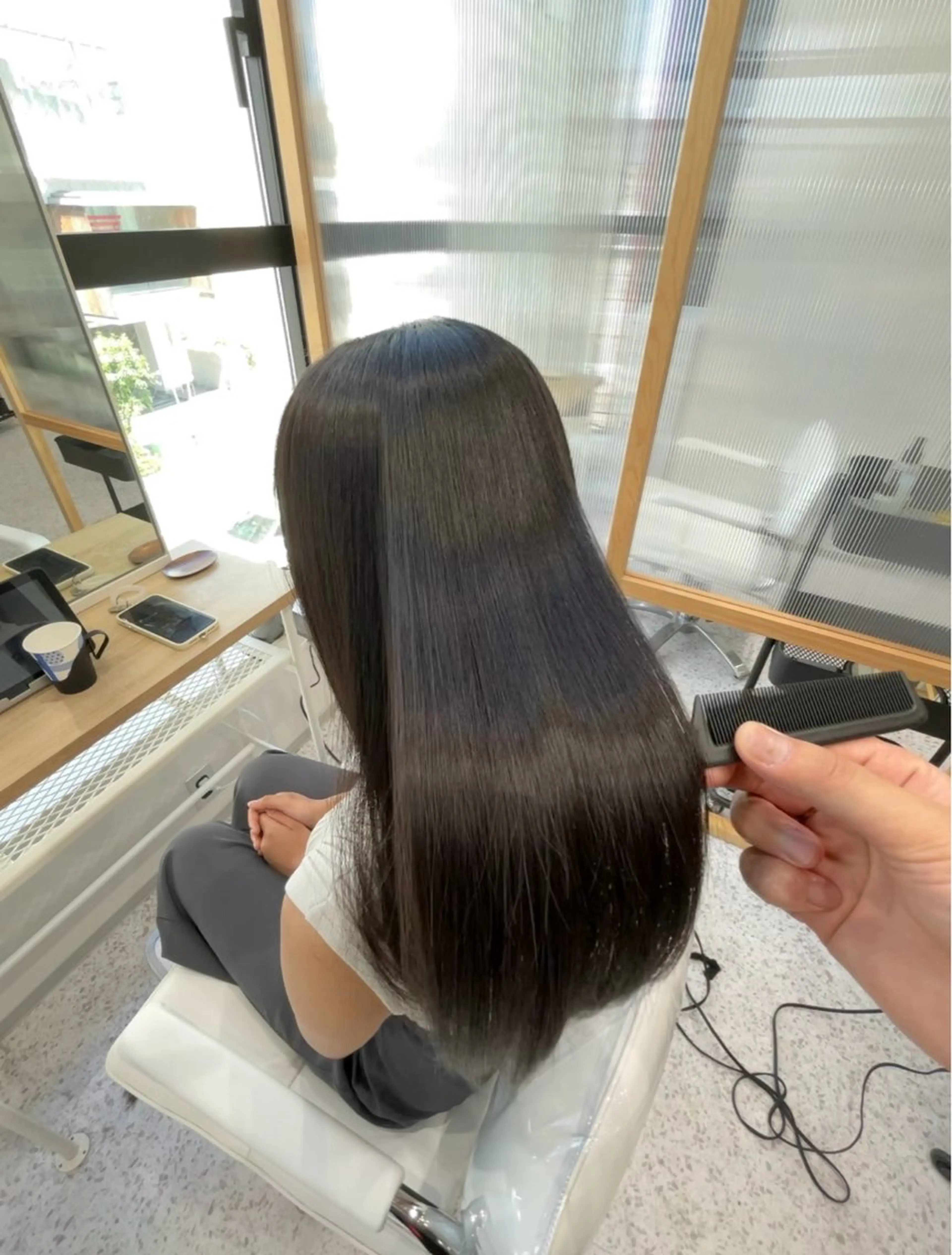 セミロング 髪質改善 縮毛矯正 トリートメント 美髪矯正/髪質改善 /氏原のヘアスタイル