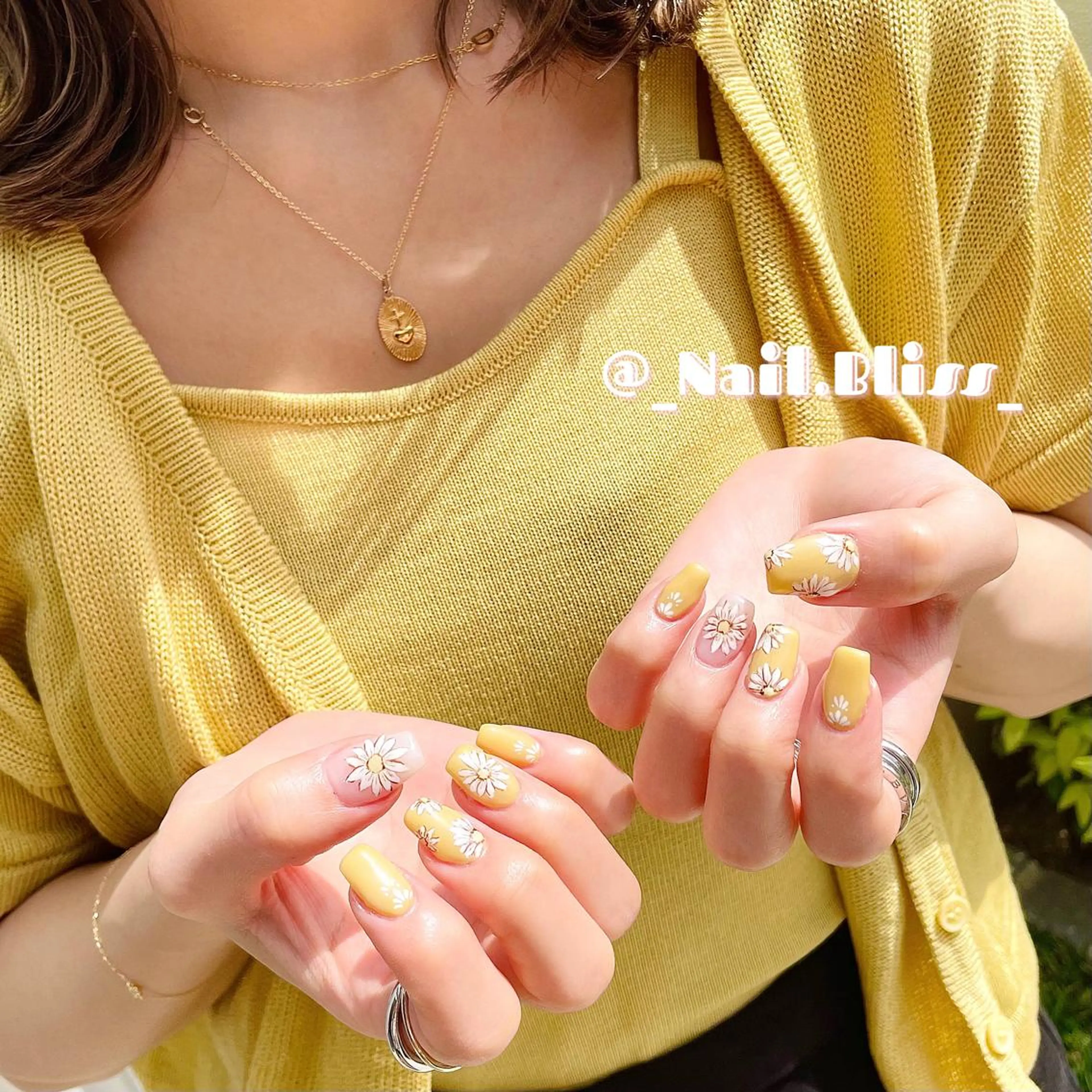 ネイル フラワーネイル ハンドネイル NAIL BLISSのネイルデザイン