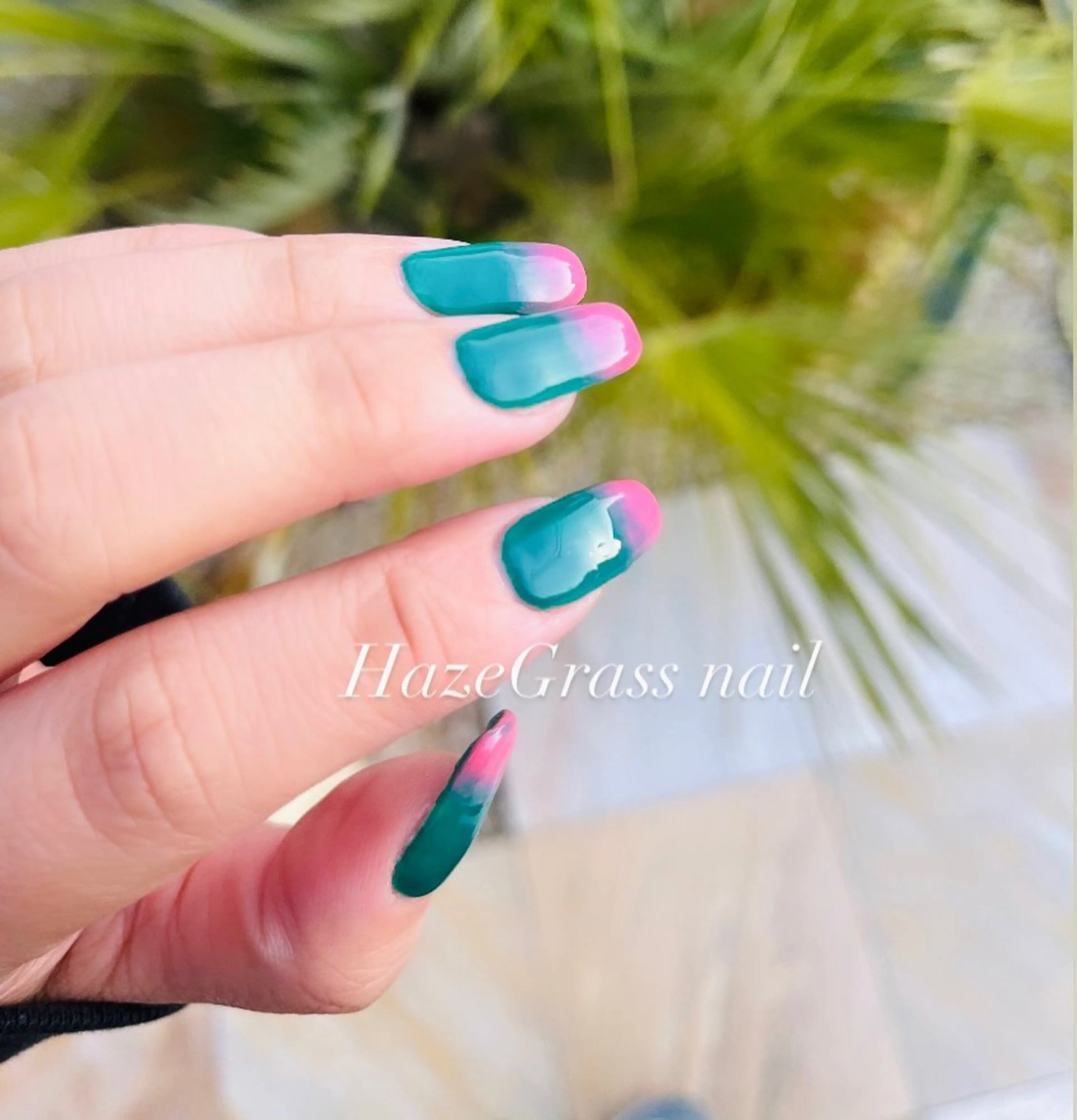 ネイル グリーン ピンク HazeGrass NAILのネイルデザイン