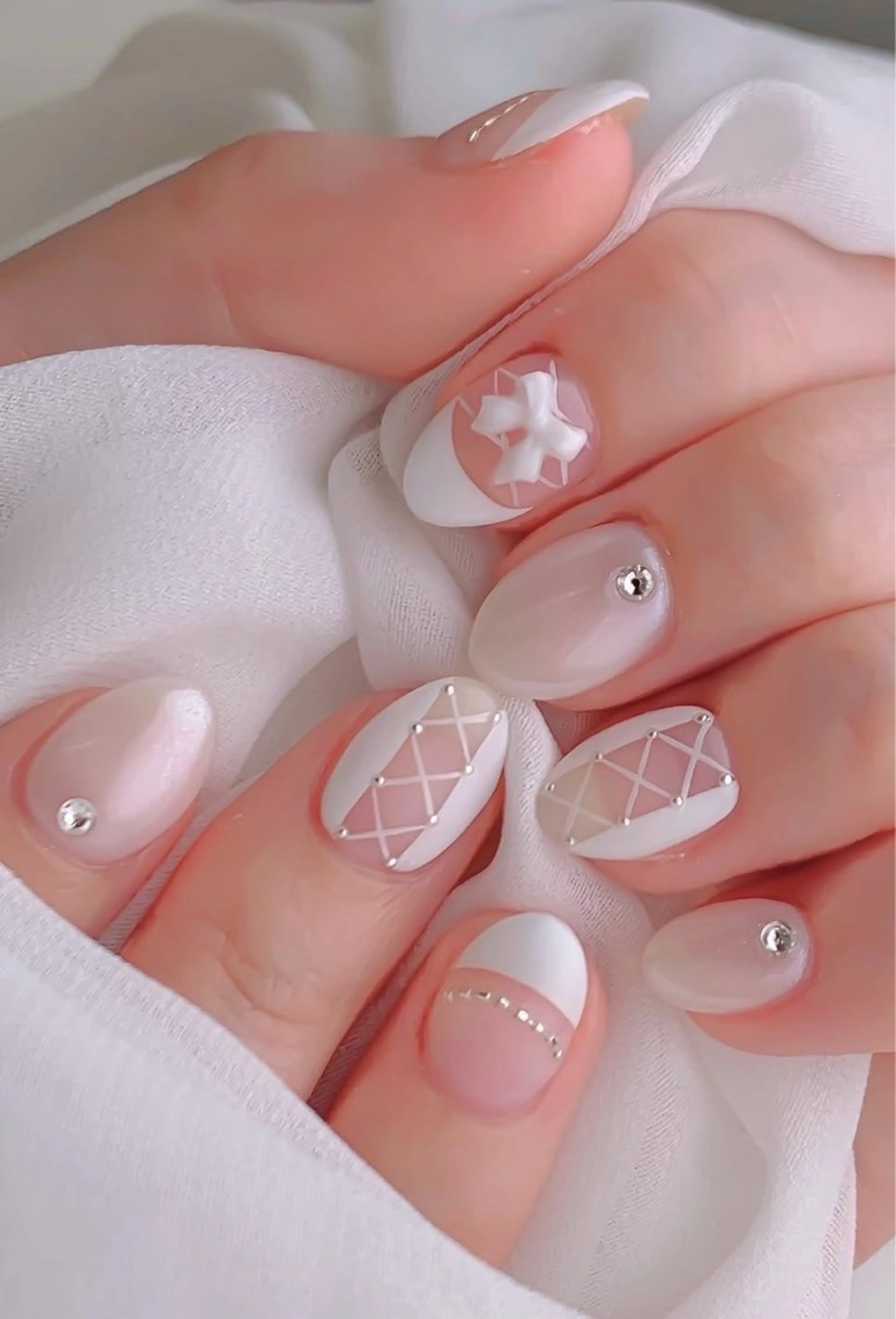 ネイル NailSalon✨ Écrinエクランのネイルデザイン