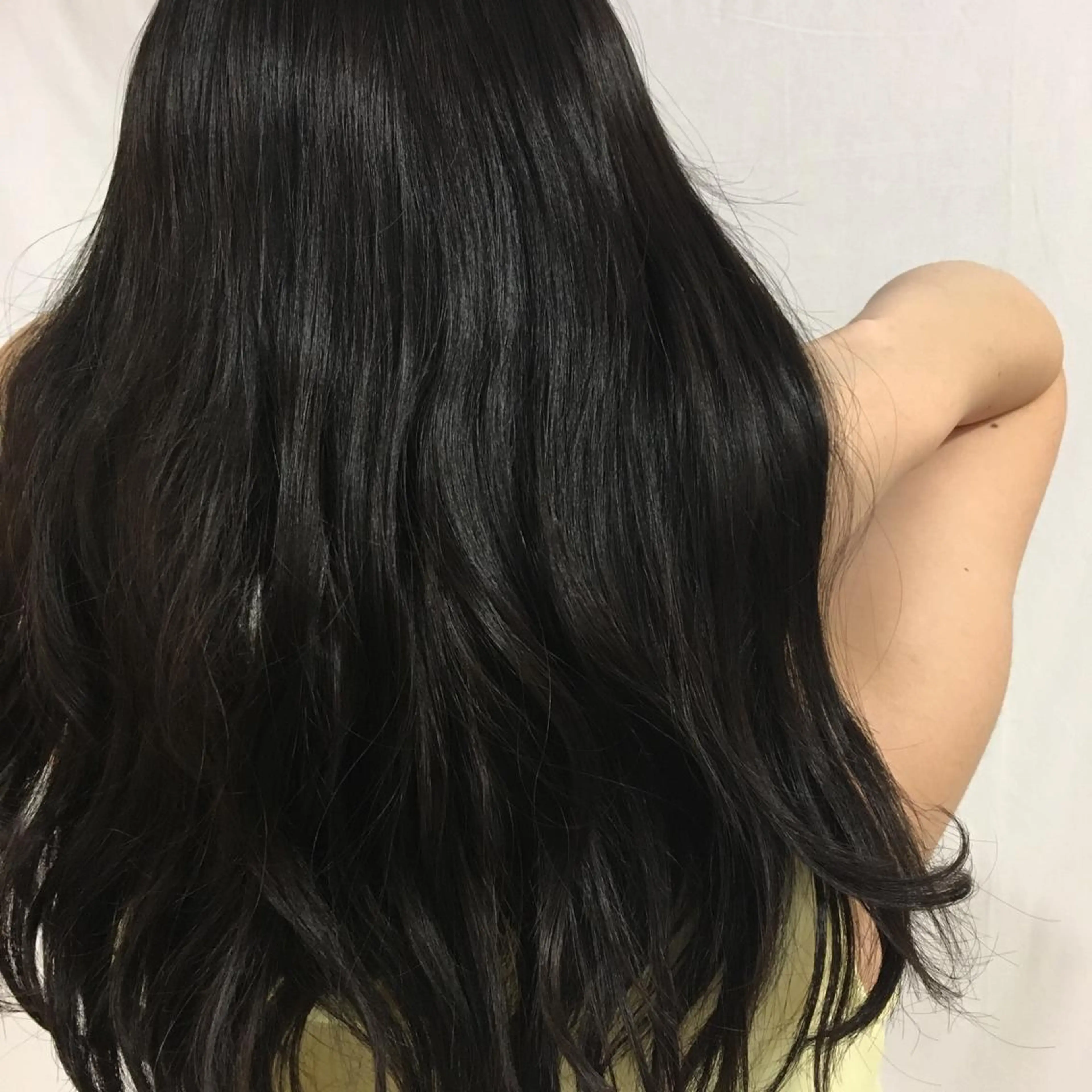 カラー 黒髪 circus by KENJE 町田店のヘアスタイル