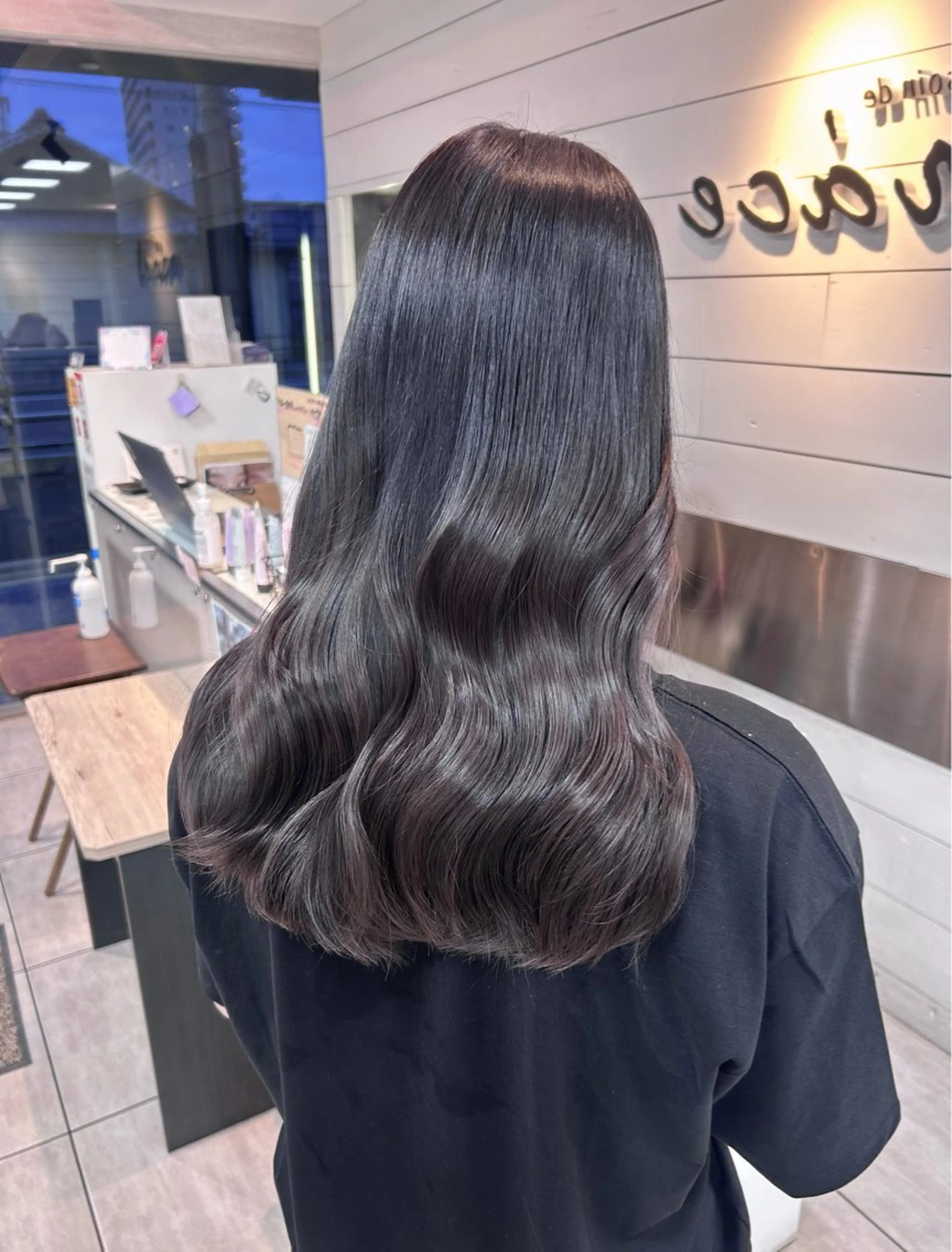 ロング パープルカラー カット ヘアカラー 🫧艶髪カラー🫧 森本くるみのヘアスタイル