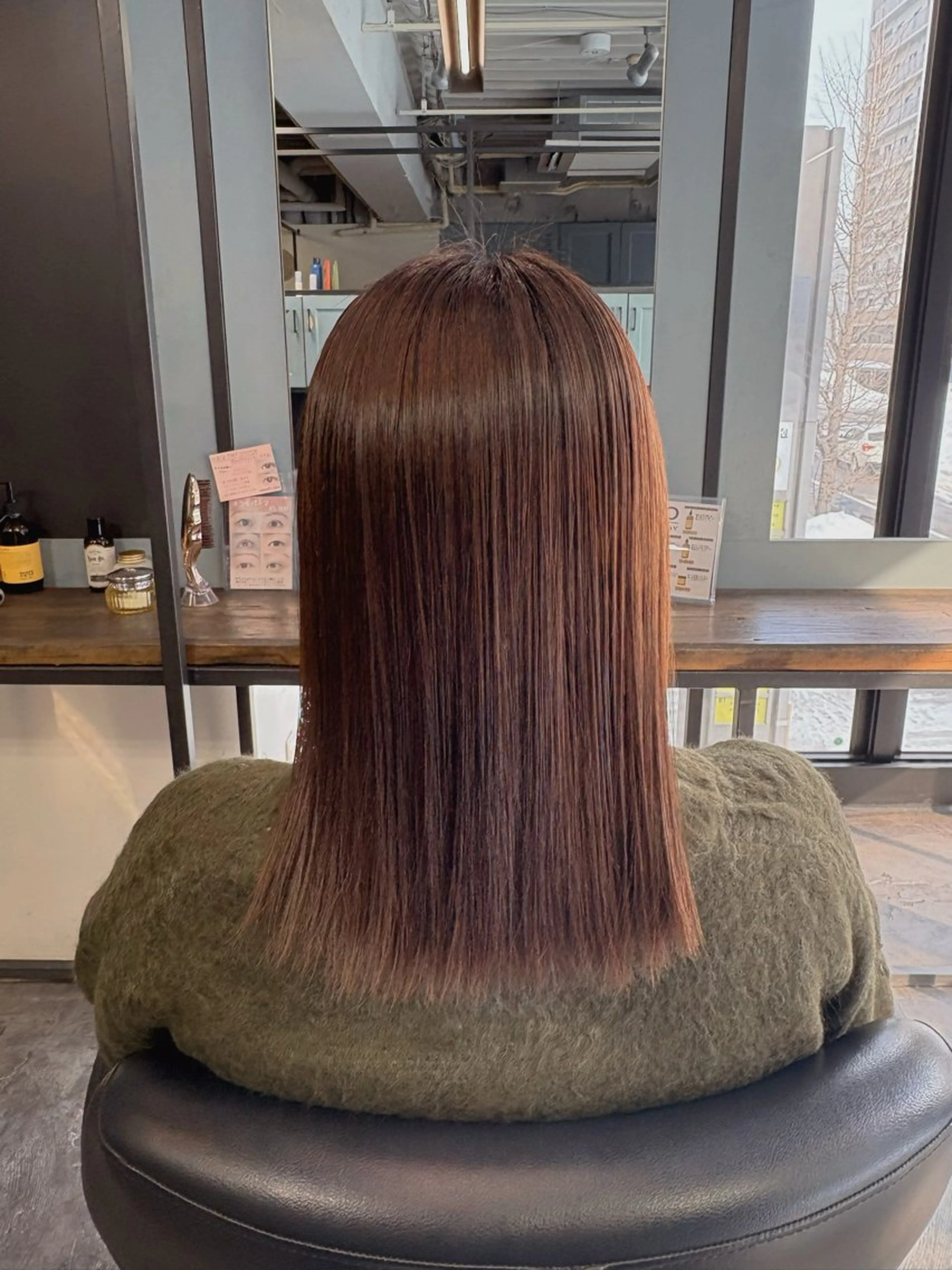 ミディアム 縮毛矯正 暖色カラー/髪質改善 🐮ユイカのヘアスタイル