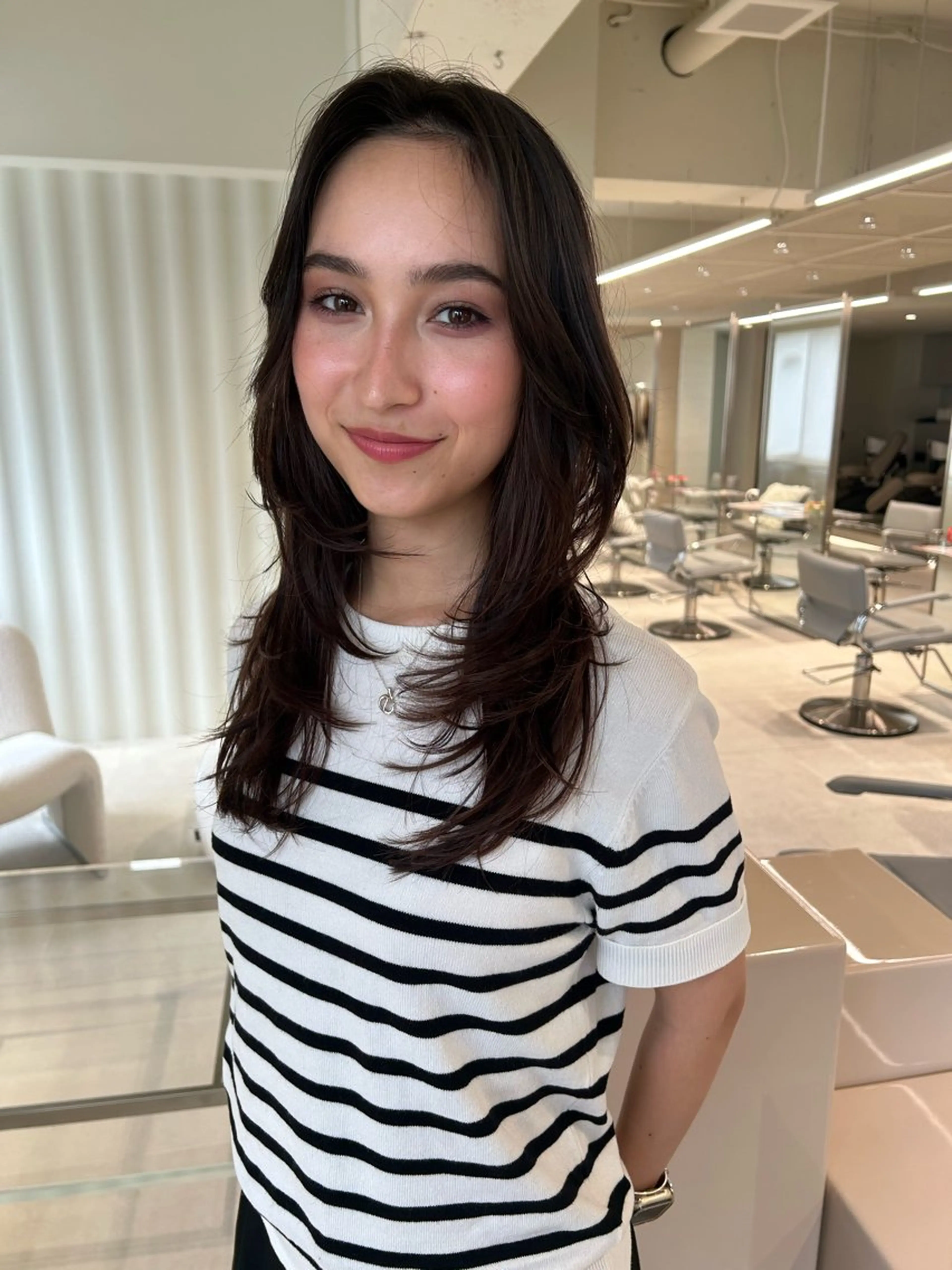 セミロング カラー レイヤーカット カット 海外レイヤー /NAGISAのヘアスタイル