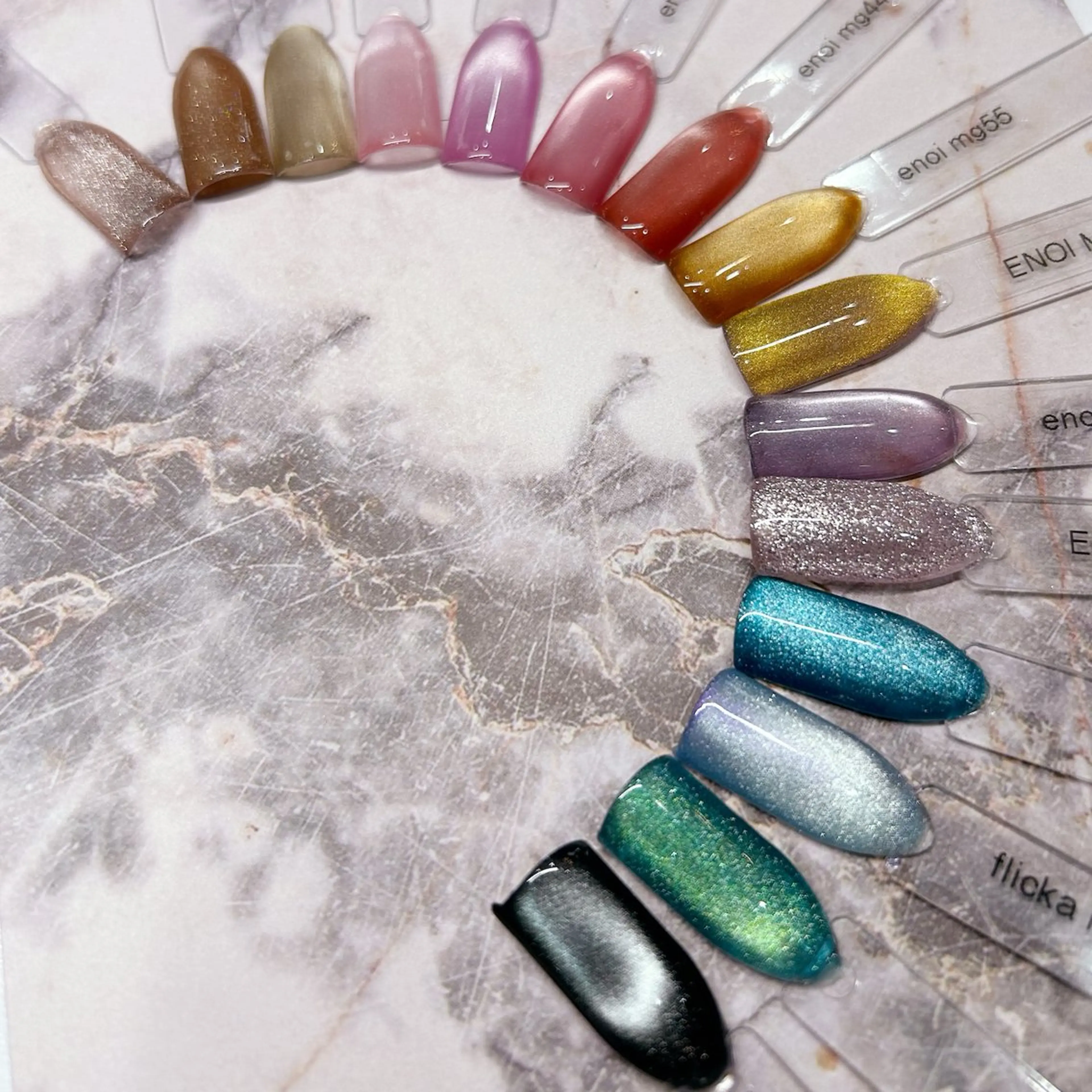 マグネット/フラッシュの写真