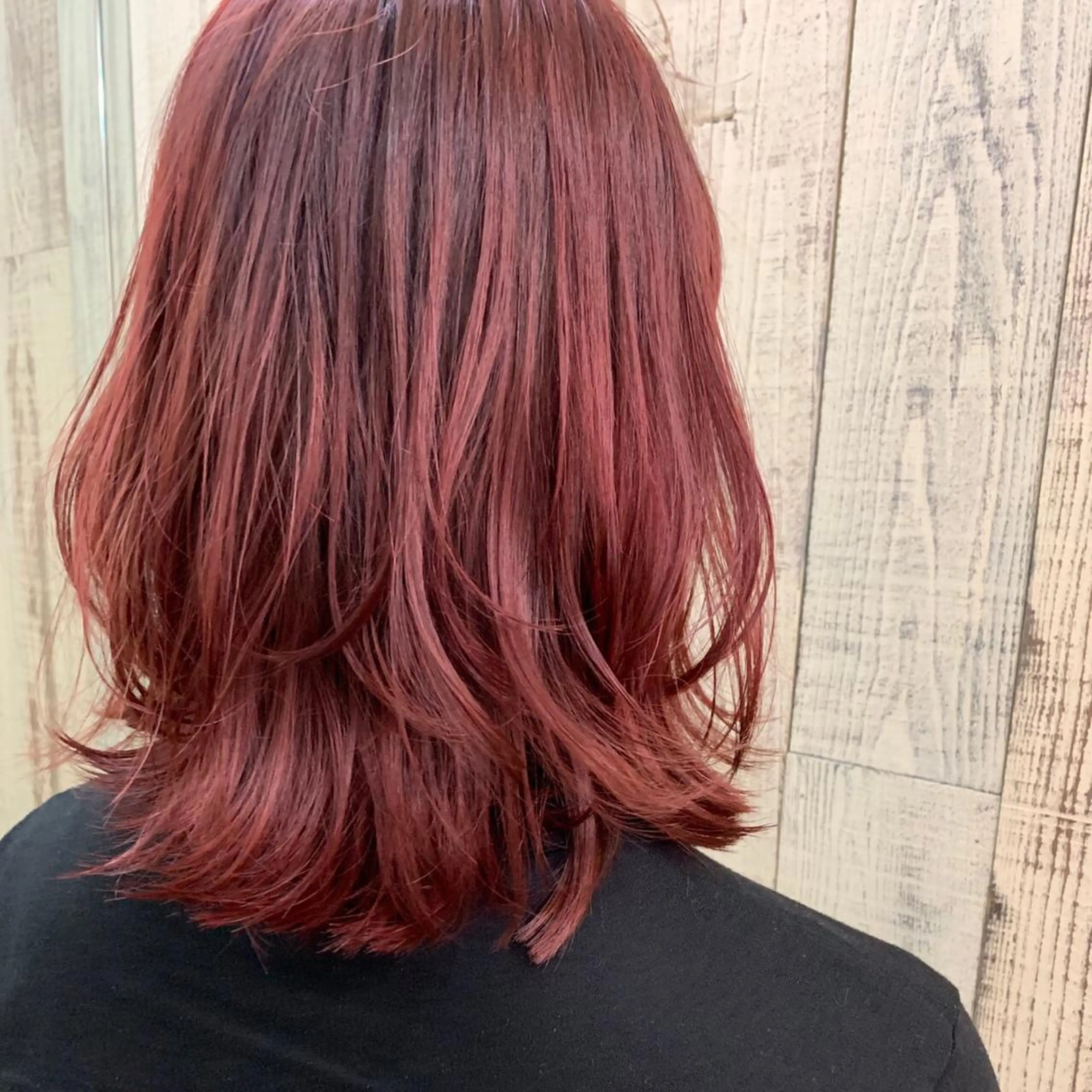 ミディアム カラー クオーレ hairのヘアスタイル