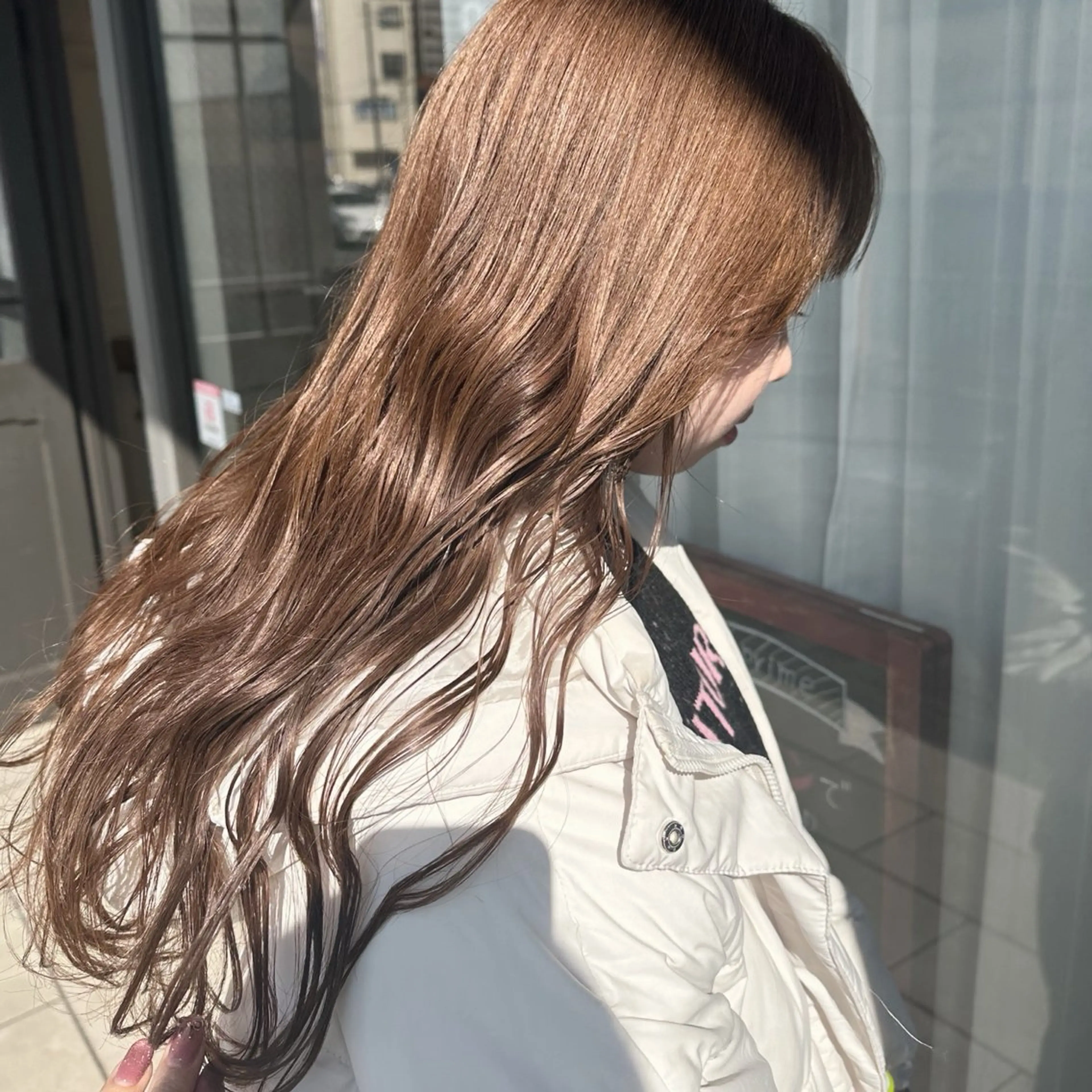 ロング 峯 志帆のヘアスタイル