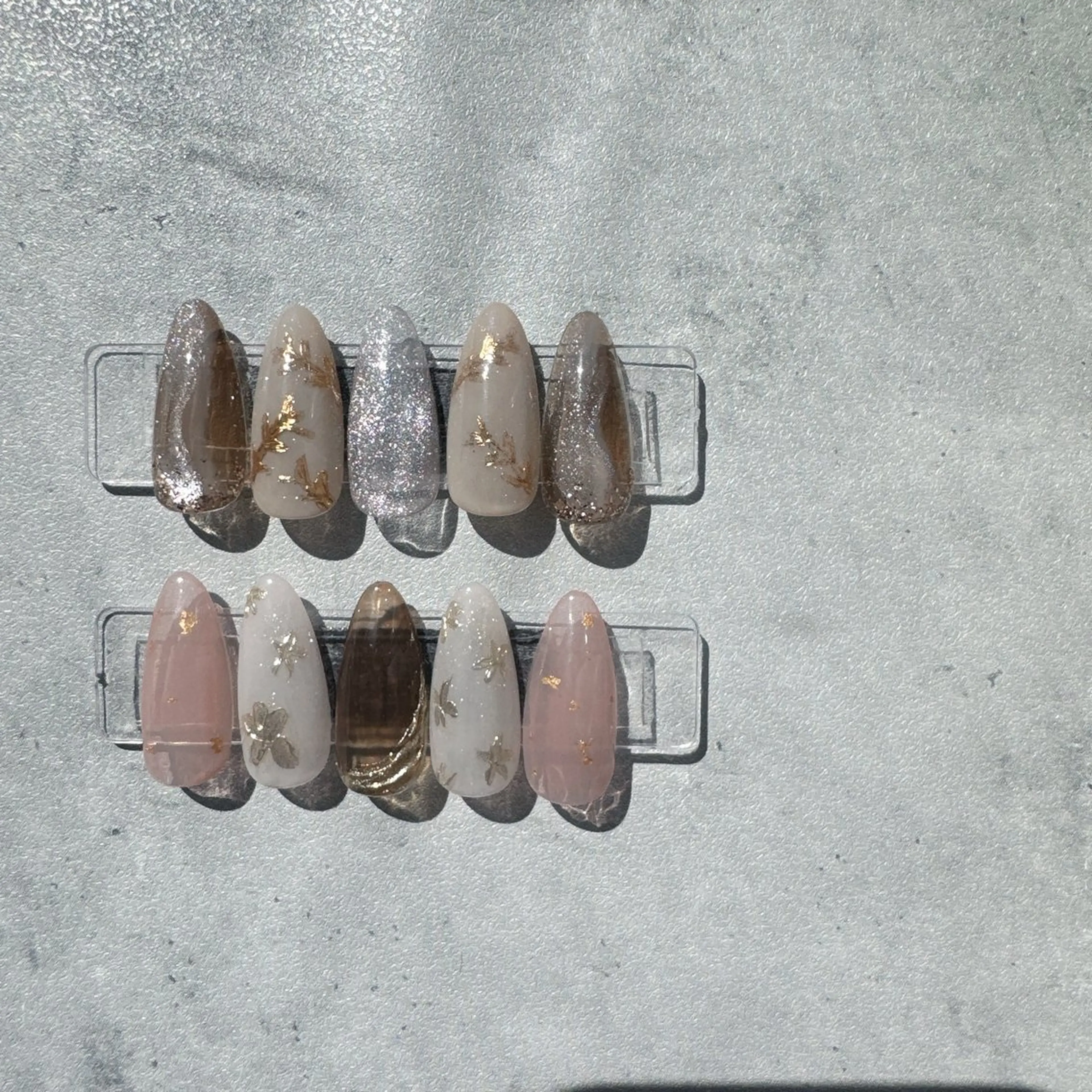 ネイル フラワーネイル ミラーネイル ハンドネイル N.plus NaiLのネイルデザイン