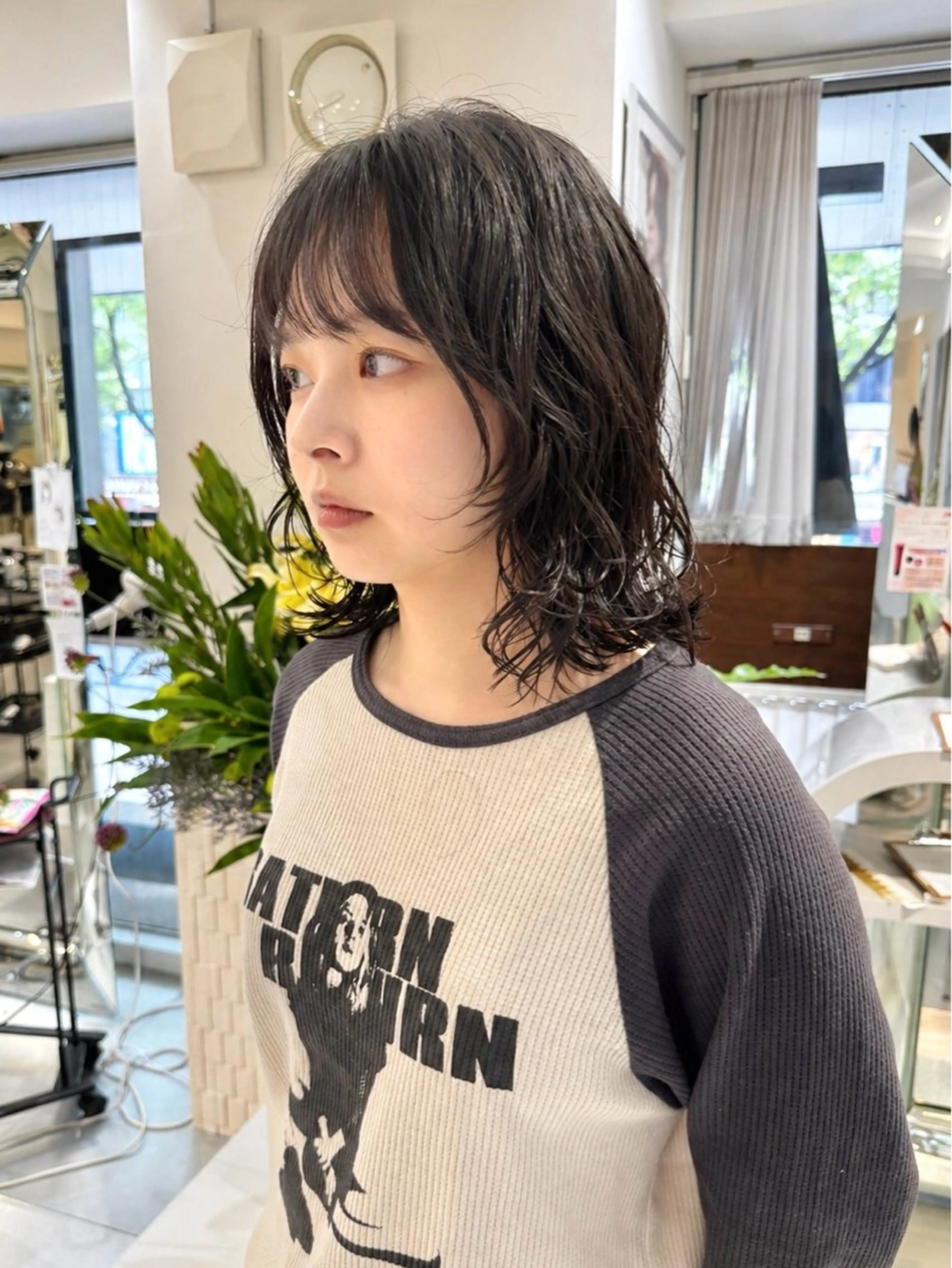 ミディアム パーマ ミディアムパーマ ニュアンスパーマ カット パーマ トリートメント デジタルパーマ 🌀ボブ　萩原　龍のヘアスタイル