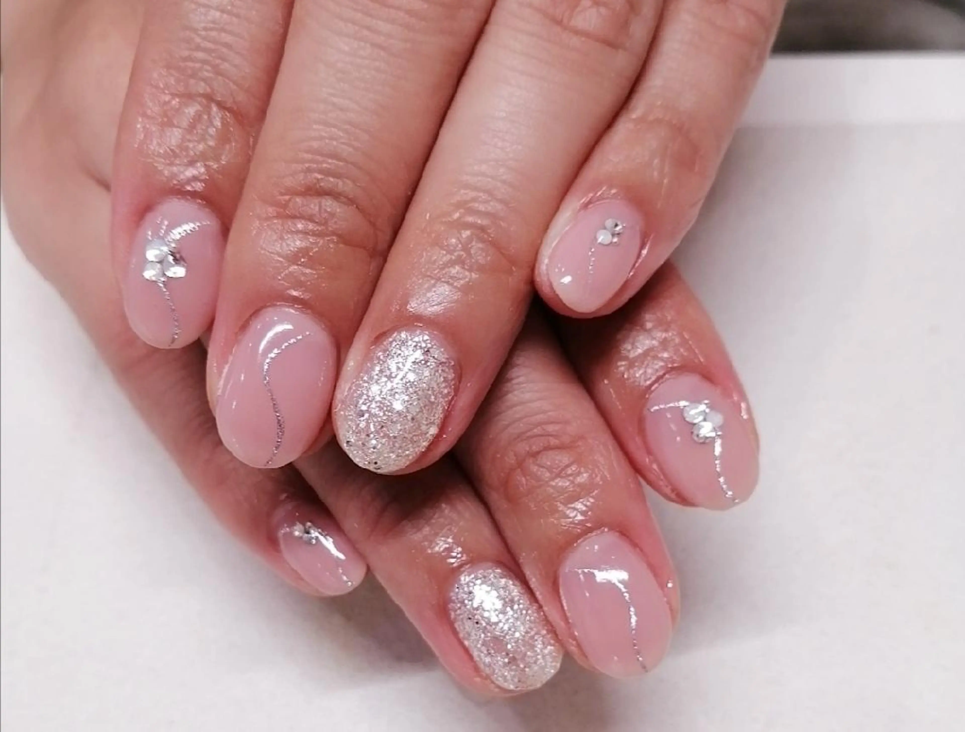 ネイル シンプルネイル I.プライベート ネイルサロンのネイルデザイン