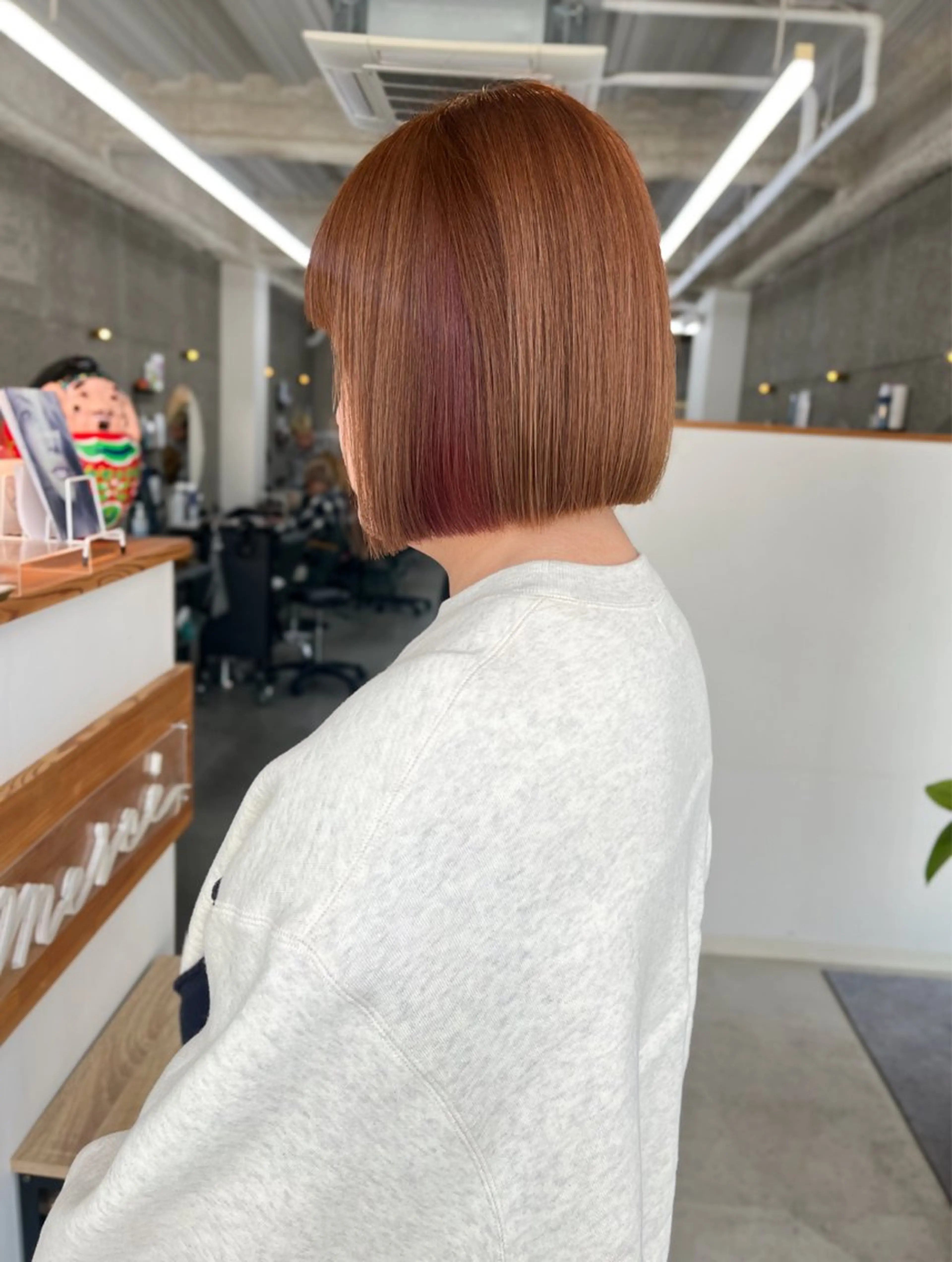 ショート カラー インナーカラー ボブ Merci Ayumiのヘアスタイル