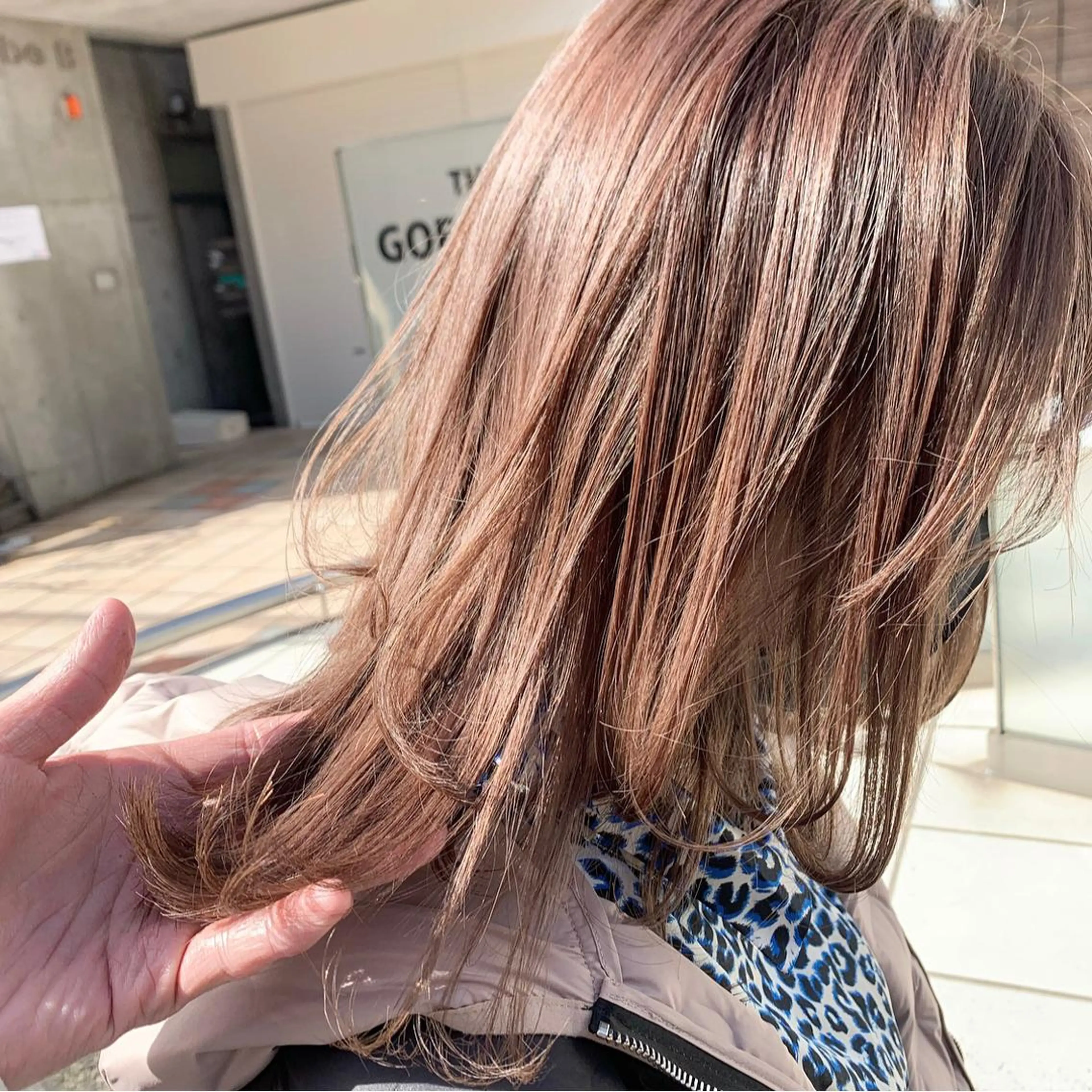 ミディアム カラー ヘアアレンジ ハイトーン/美髪矯正 🍃大江拓実のヘアスタイル