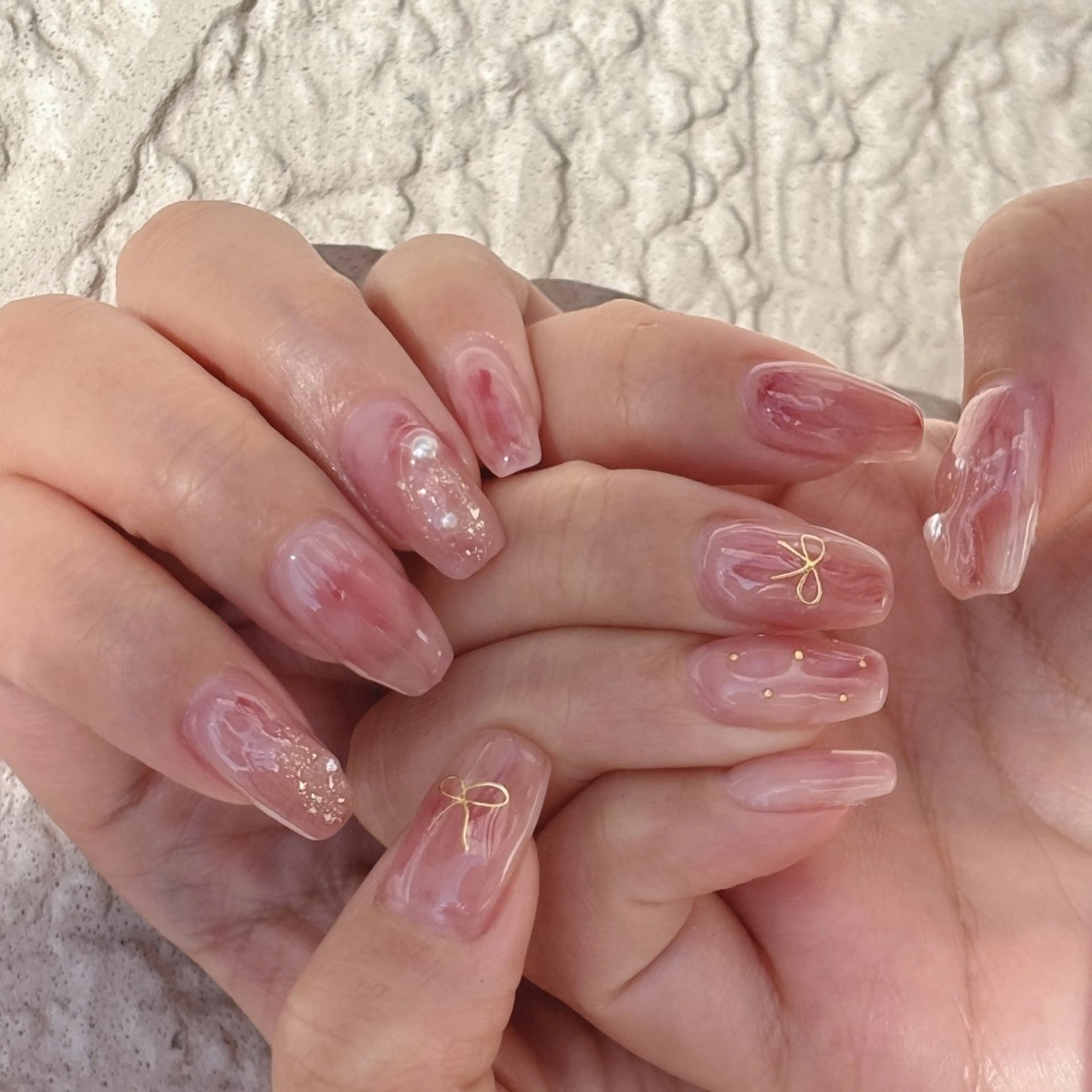 ネイル ミラーネイル ニュアンスネイル ハンドネイル nails 🎀meのネイルデザイン