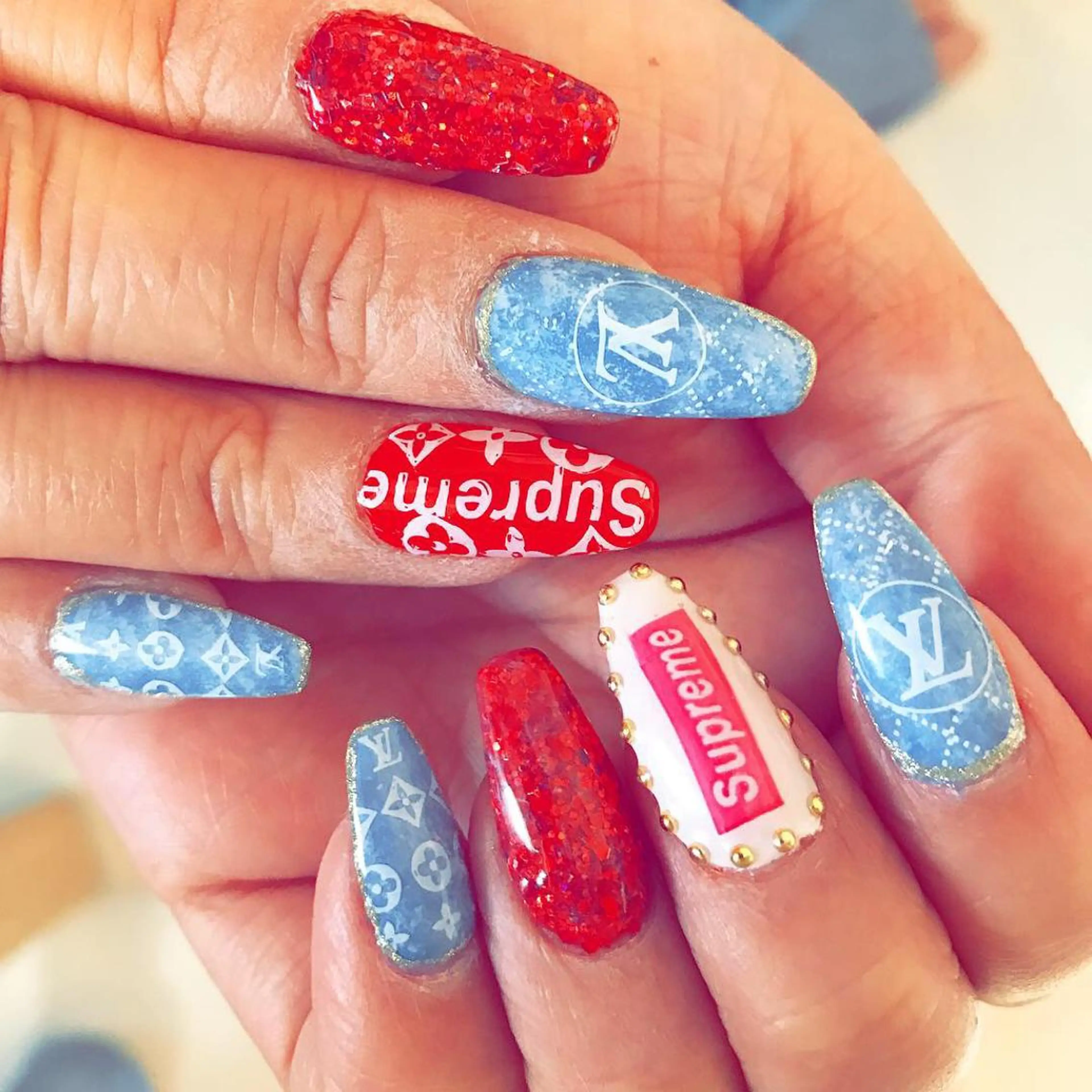 ネイル 名倉 なな子のネイルデザイン