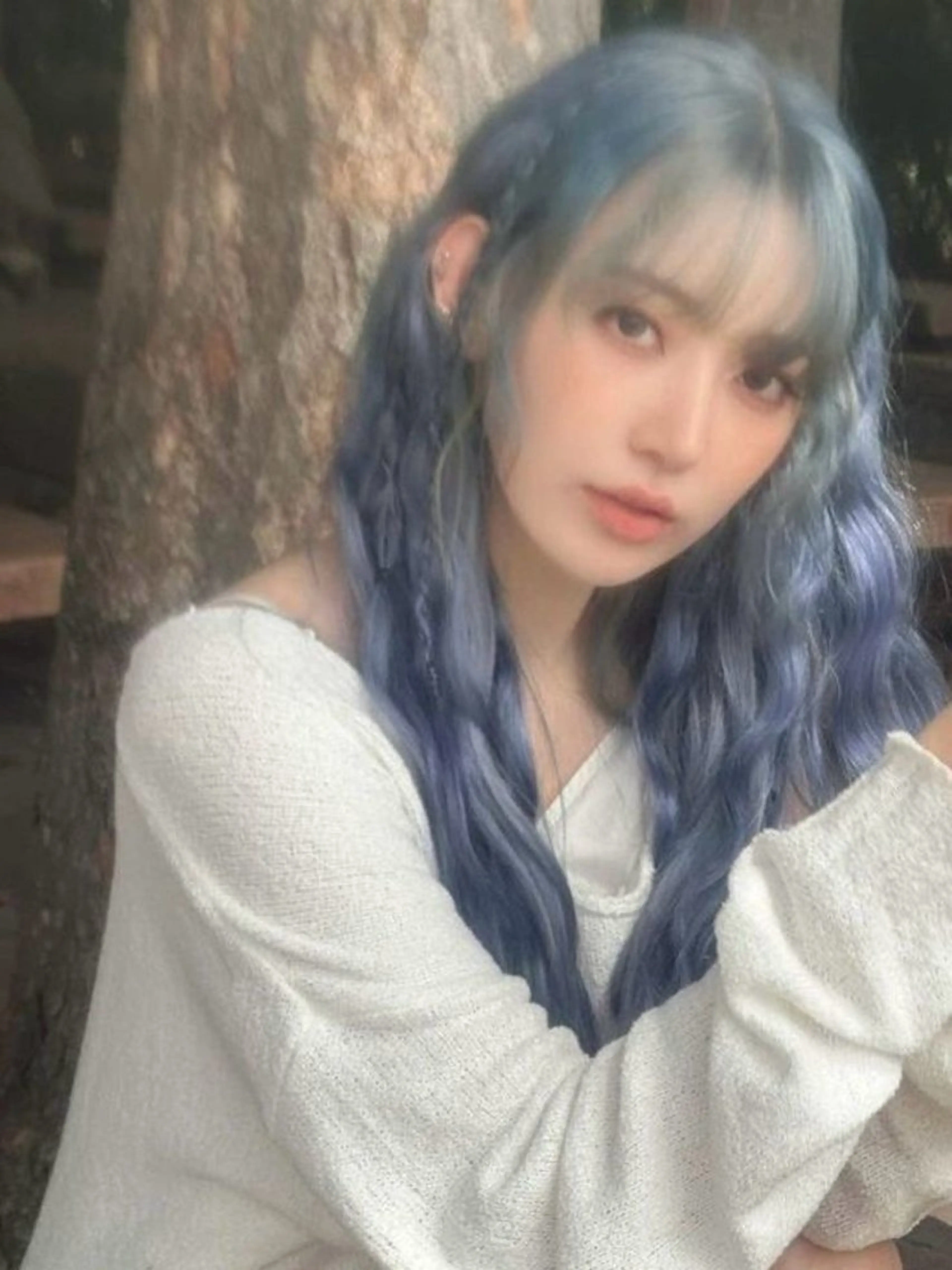 ロング カラー ヘアアレンジ ヘアカラー トリートメント ヘアセット 韓国レイヤーカット/ 儚げカラーチナツのヘアスタイル
