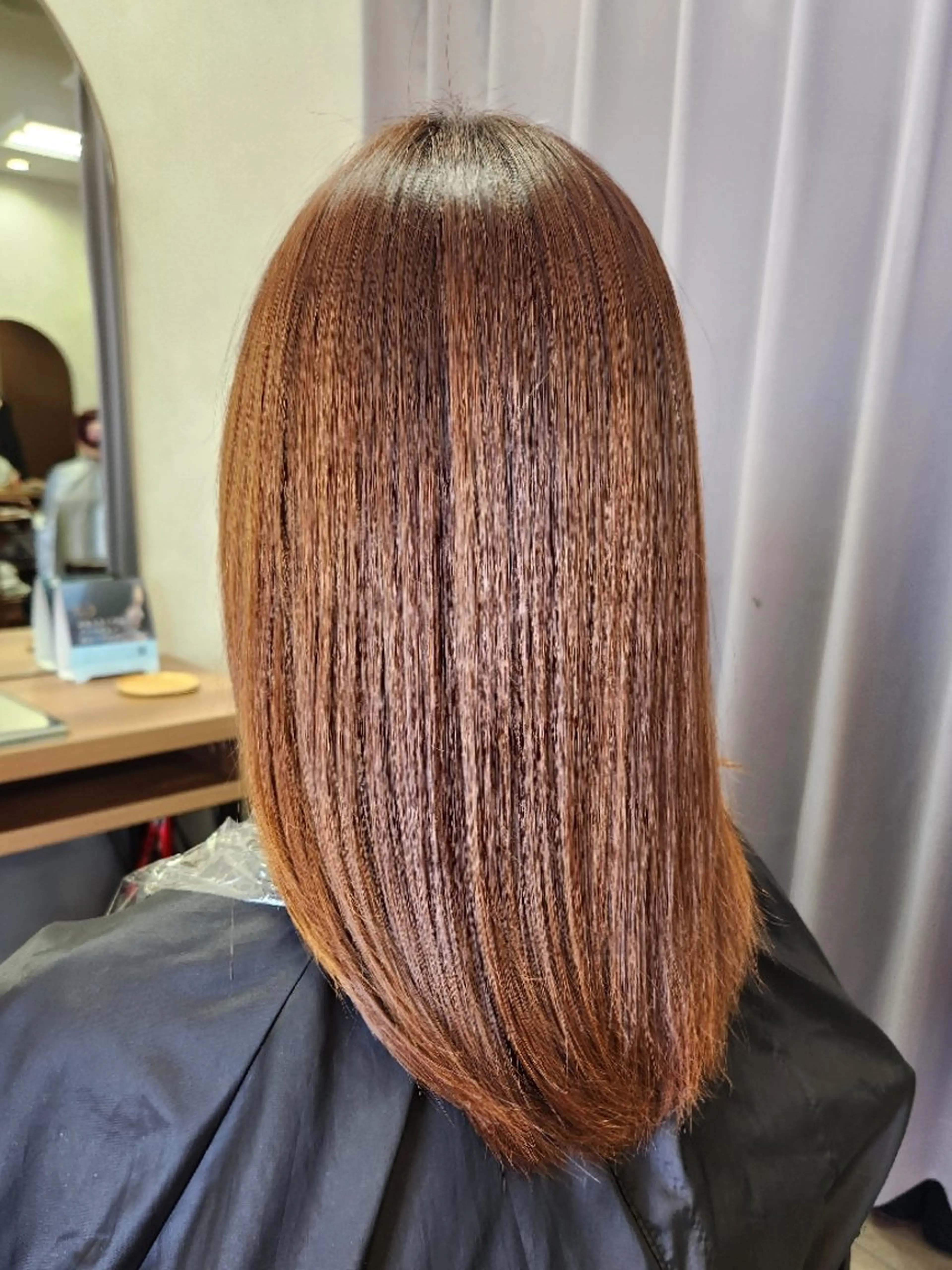 セミロング 縮毛矯正 ✂ AYAのヘアスタイル