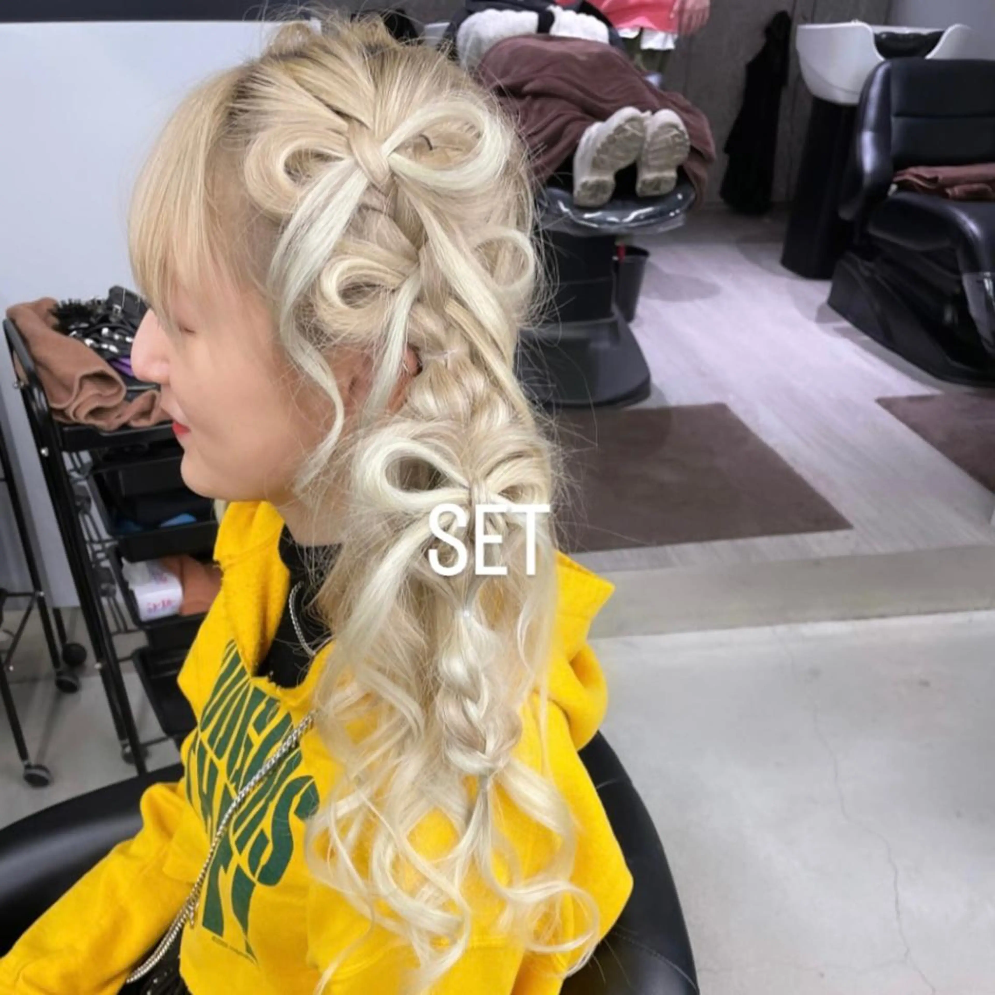 ヘアアレンジ ヘアセット エクステ🩵ブリーチ 韓国ヘア🩵KAEのヘアスタイル