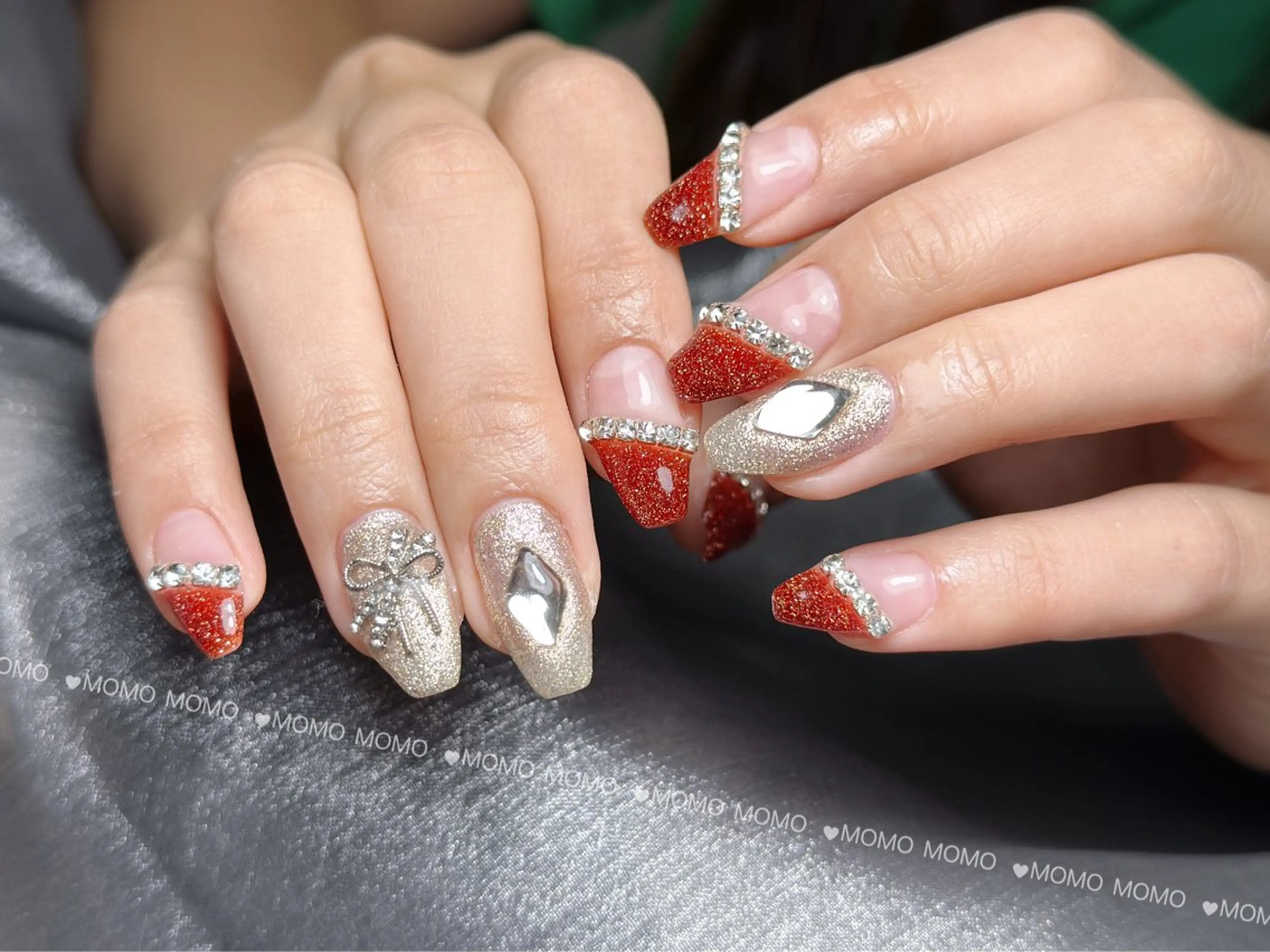 ネイル ニュアンスネイル ワンホンネイル NIITSU YUNAのネイルデザイン