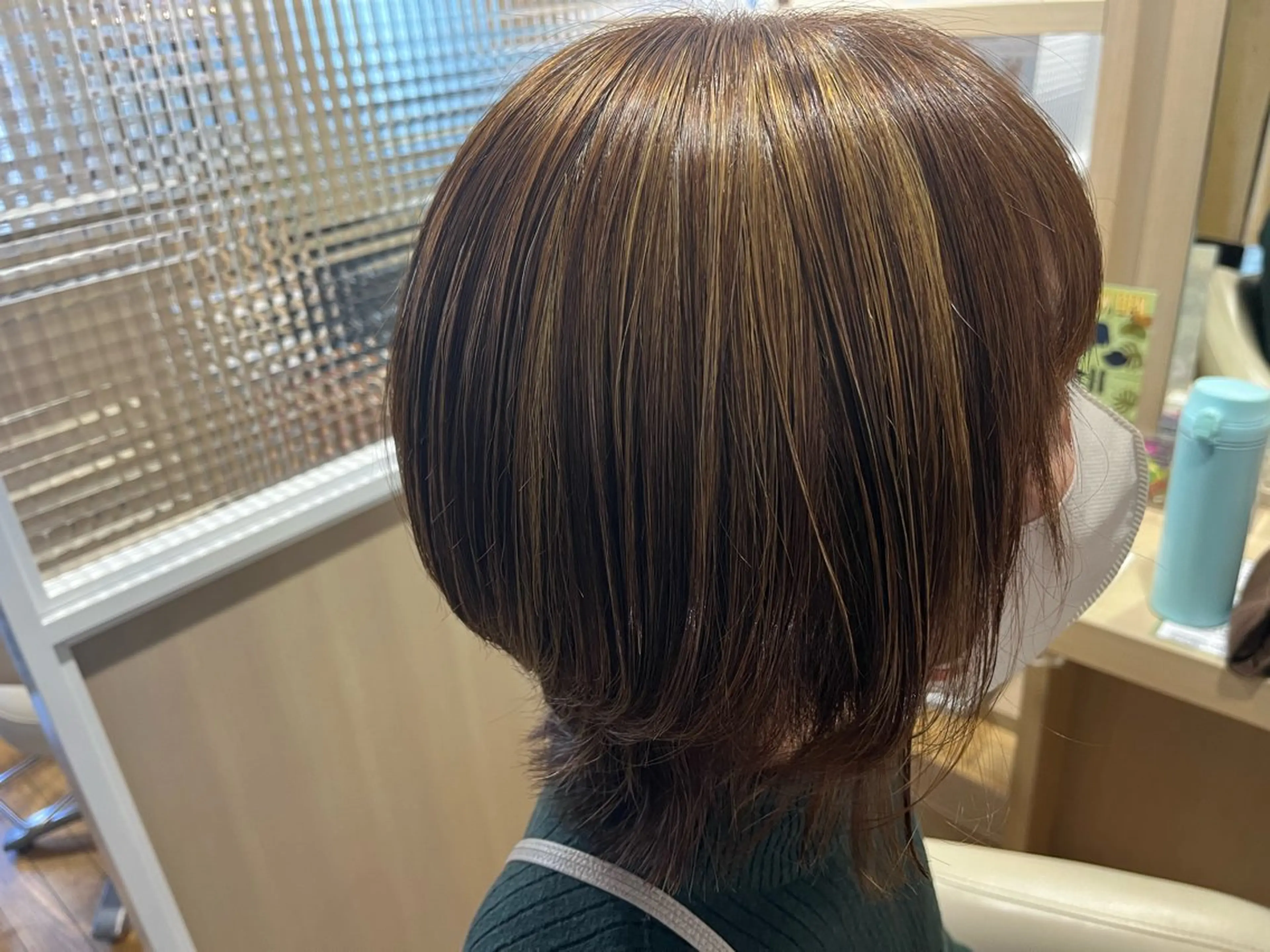 ミディアム カラー 鈴木 結のヘアスタイル