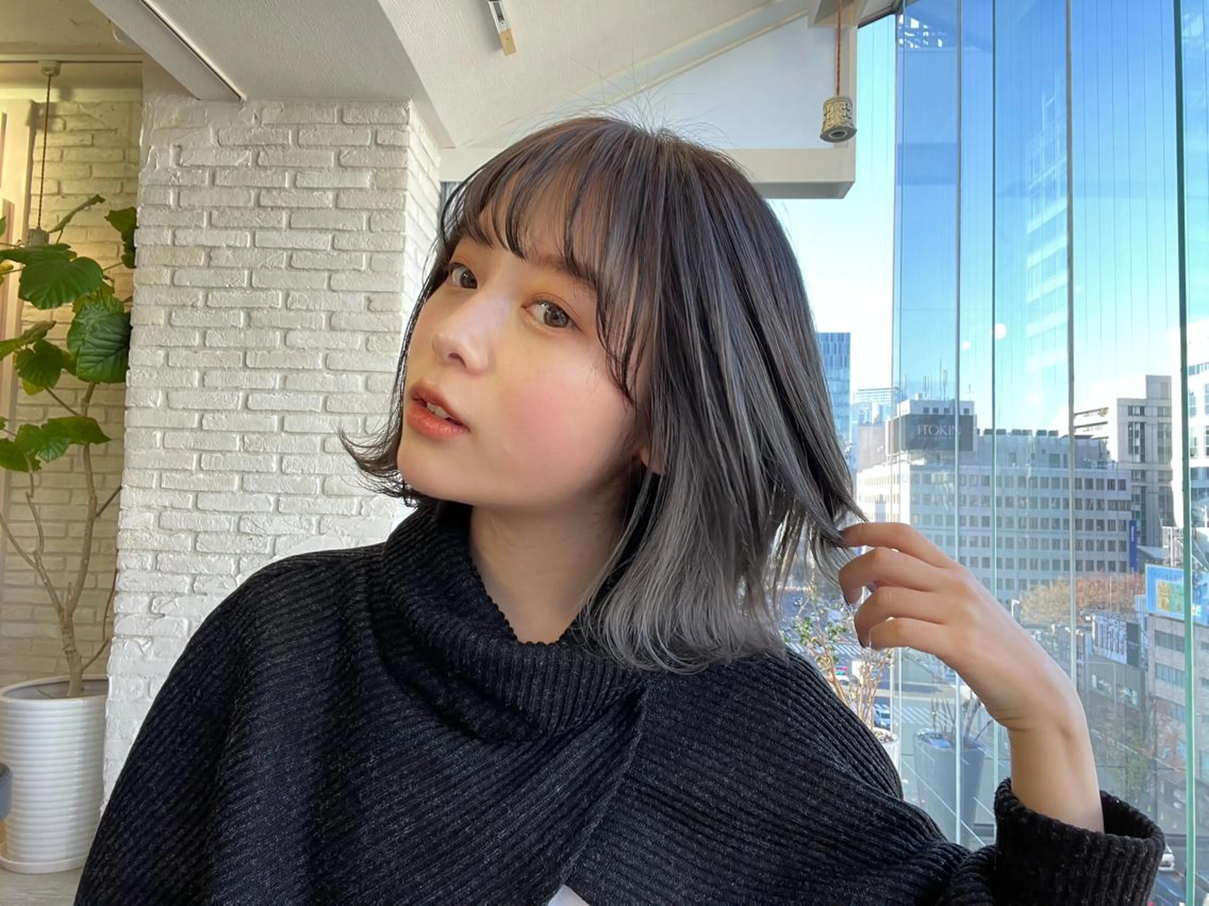 カラー パーマ ヘアアレンジ レイヤー＆カラー 人気美容師倉崎涼のヘアスタイル