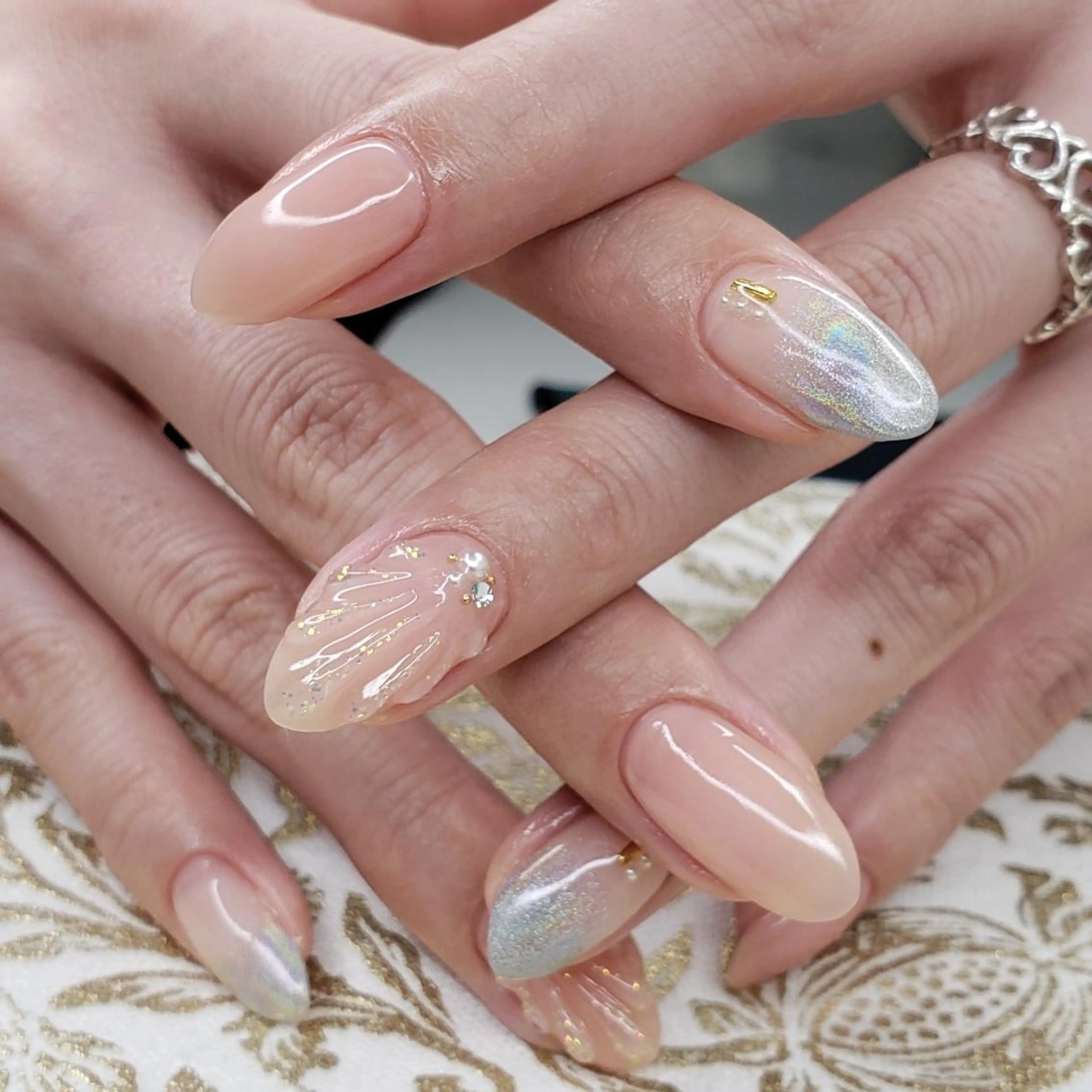 ネイル ビジュード ネイルのネイルデザイン