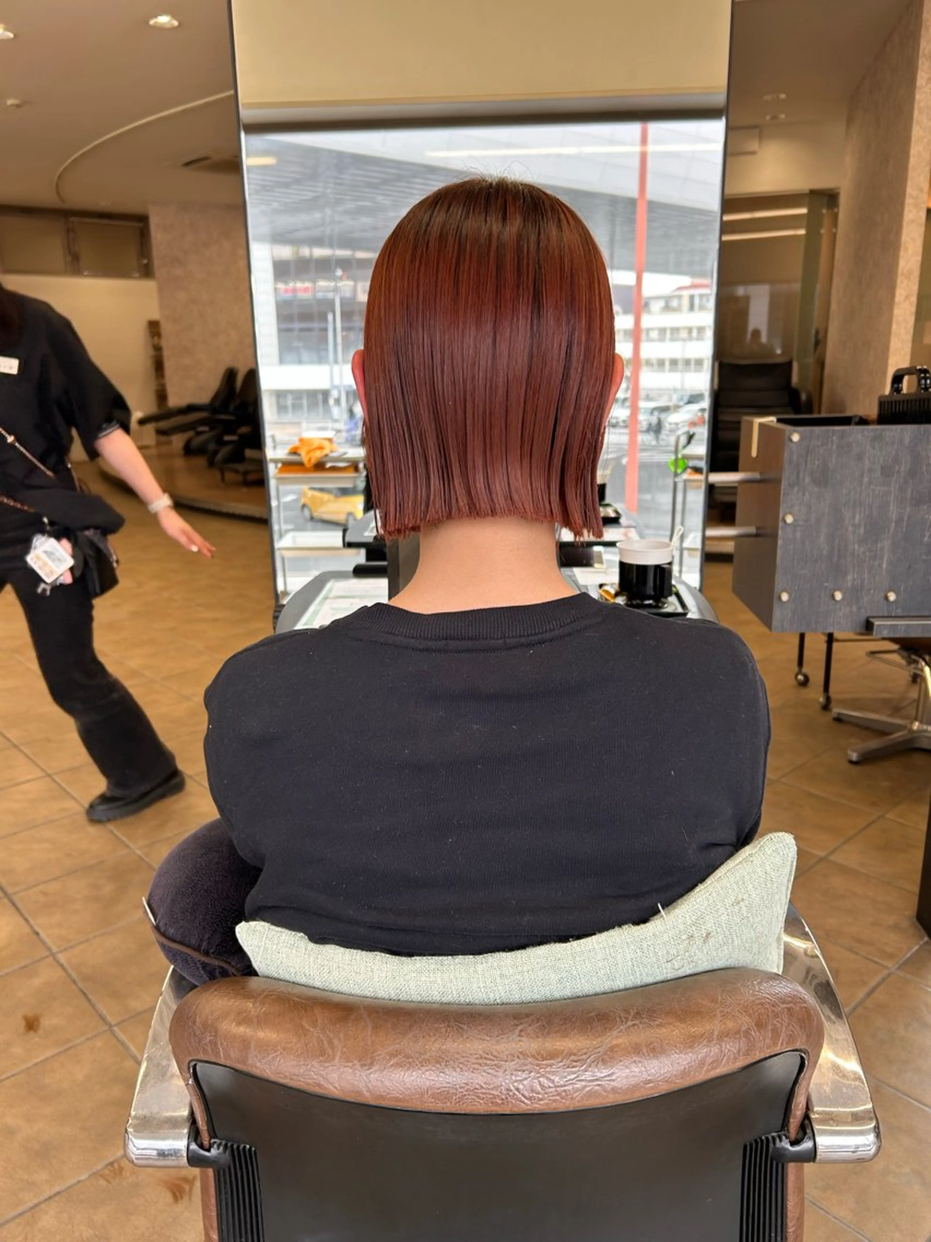 ミディアム ケアカラー トリートメント カット ヘアカラー 濱川 良栄のヘアスタイル