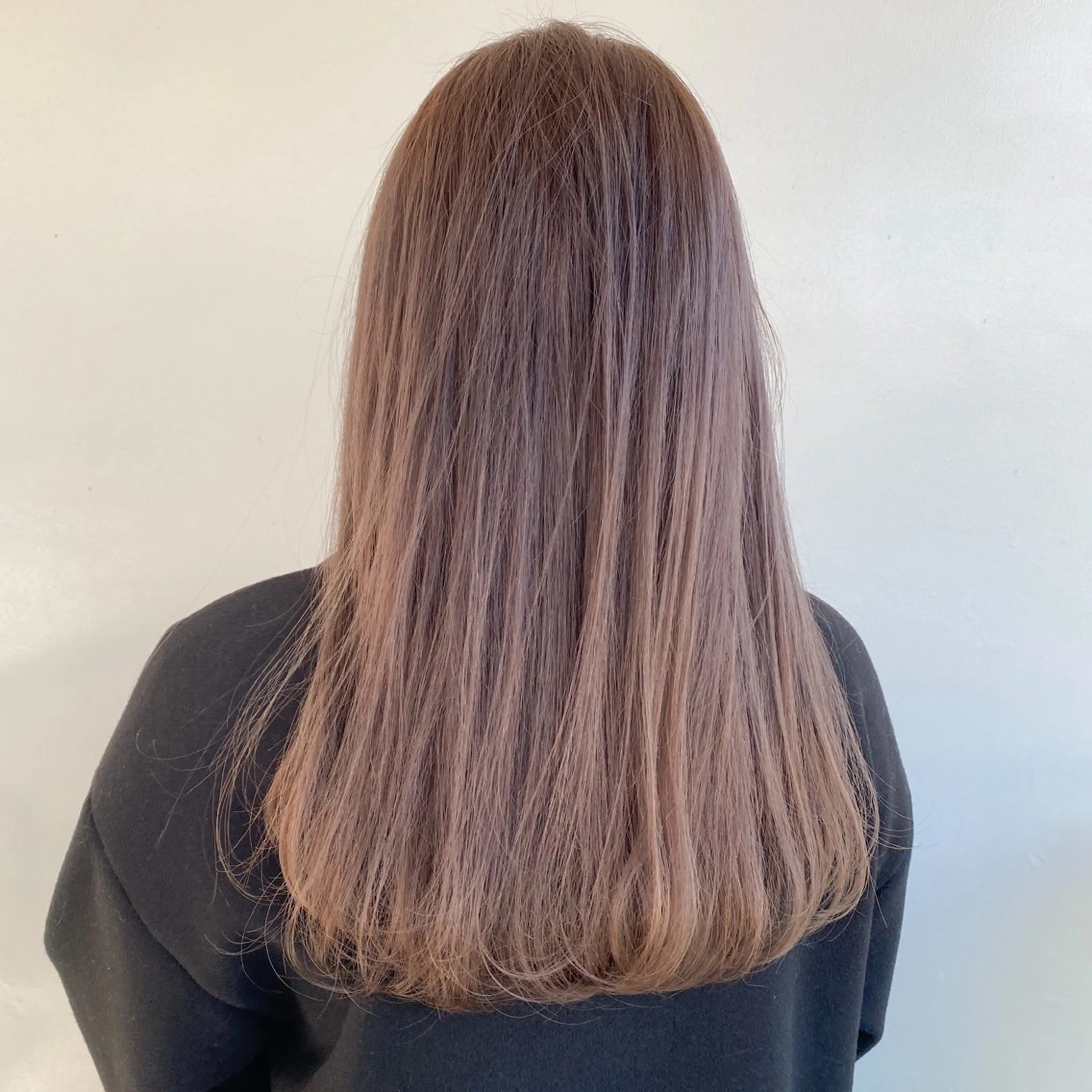 ロング カラー カット ヘアカラー トリートメント 中屋恵美🎨 Designカラーのヘアスタイル