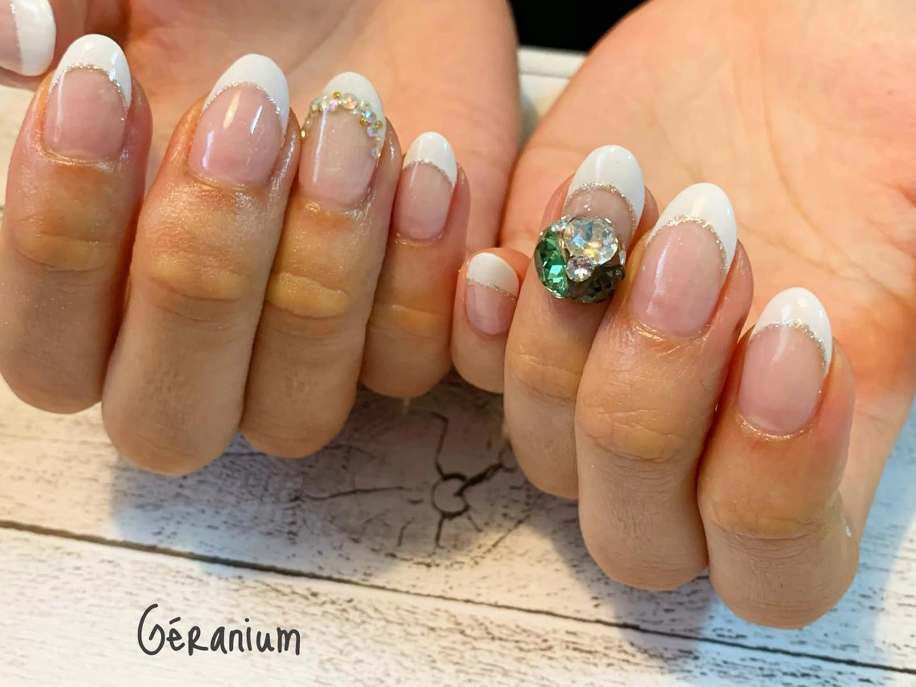 ネイル ハンドネイル GéRanium Harukaのネイルデザイン