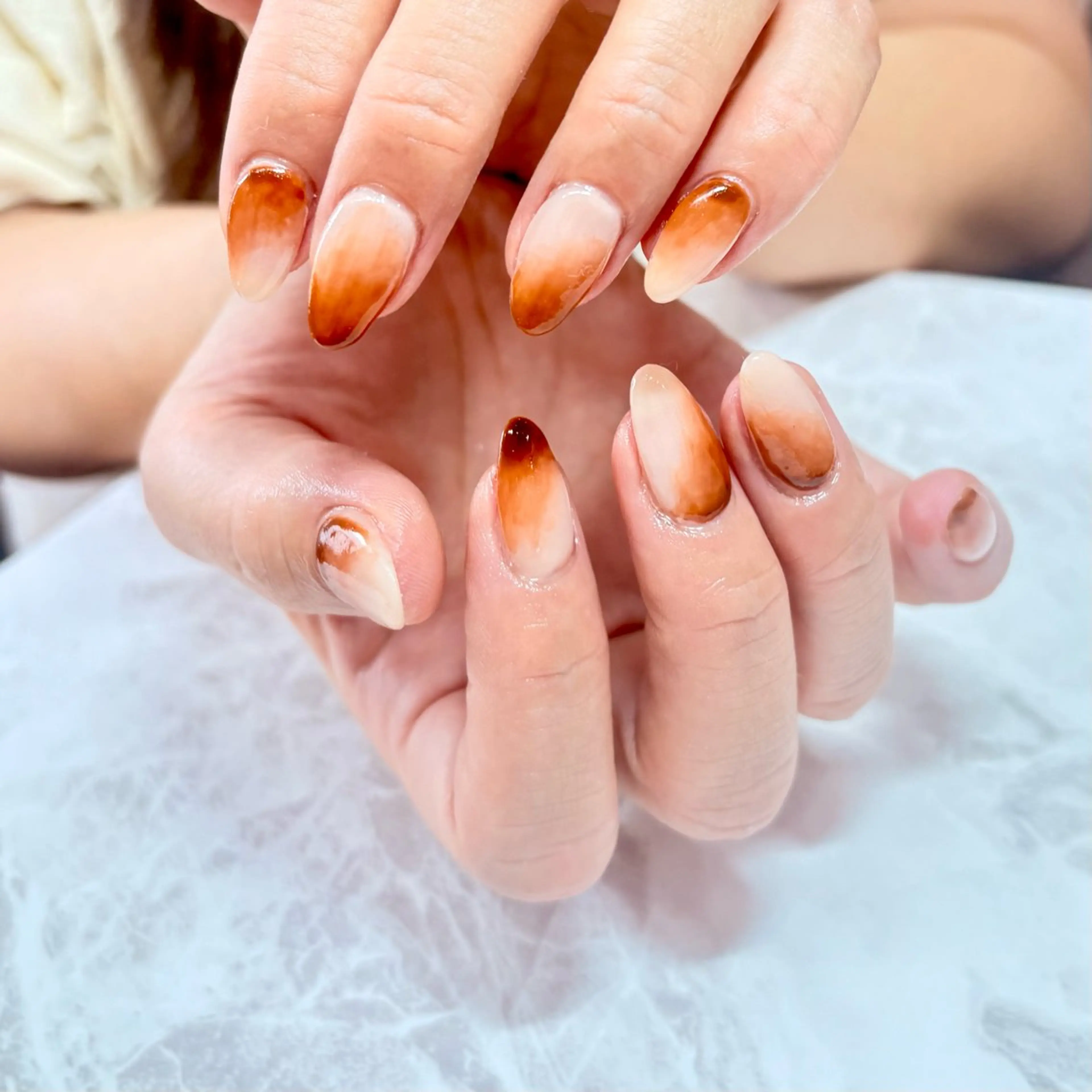 ネイル グラデーション 諌山 順恵のネイルデザイン