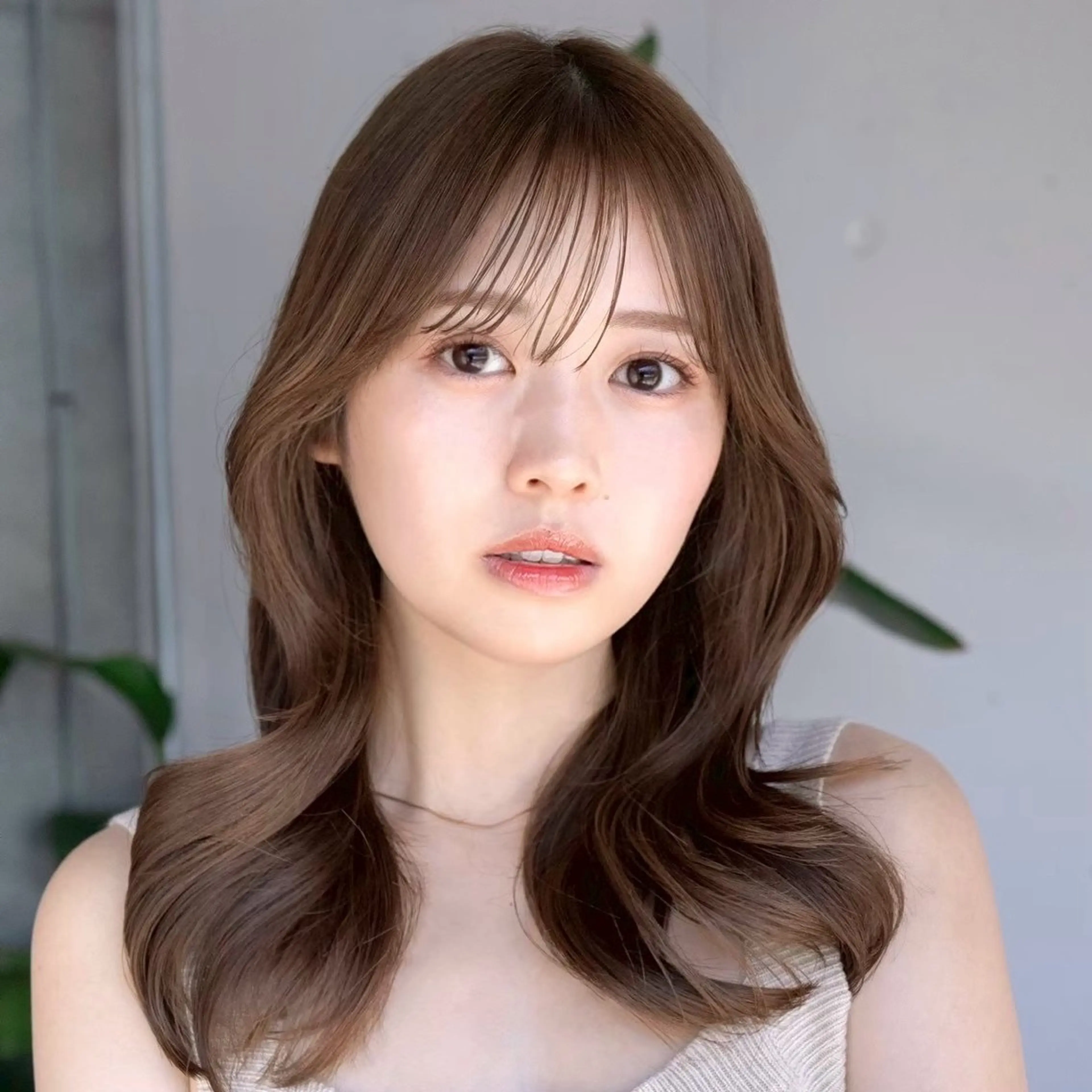 セミロング カラー 透明感カラー オレンジ ヘアカラー トリートメント ムツキ/品のある 艶カラー/縮毛矯正のヘアスタイル